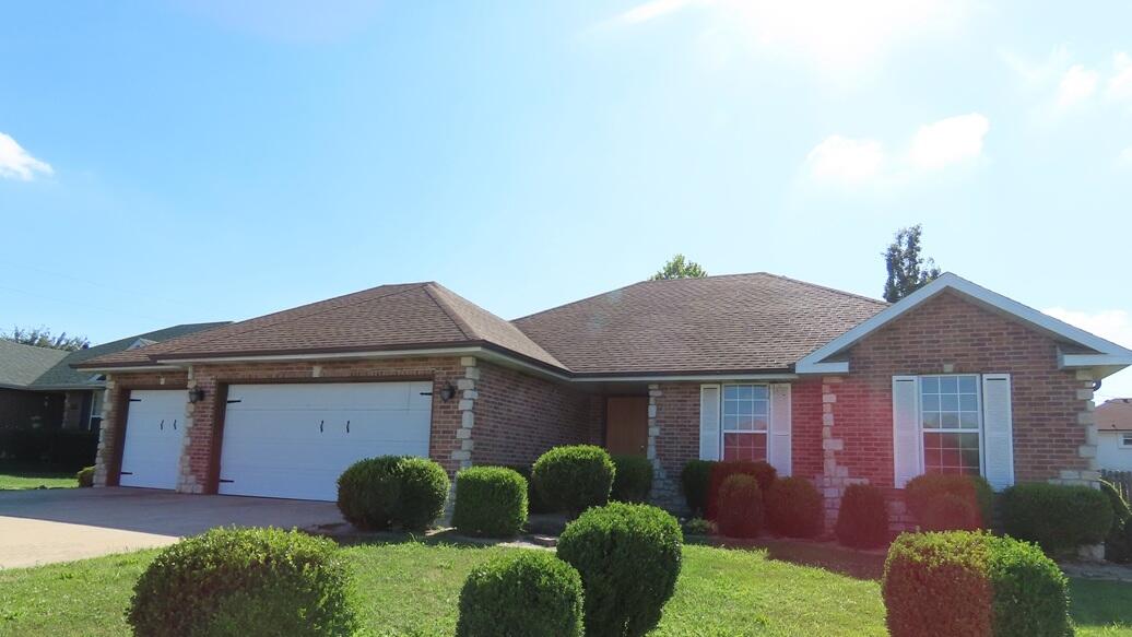 3877 S Cottage 1