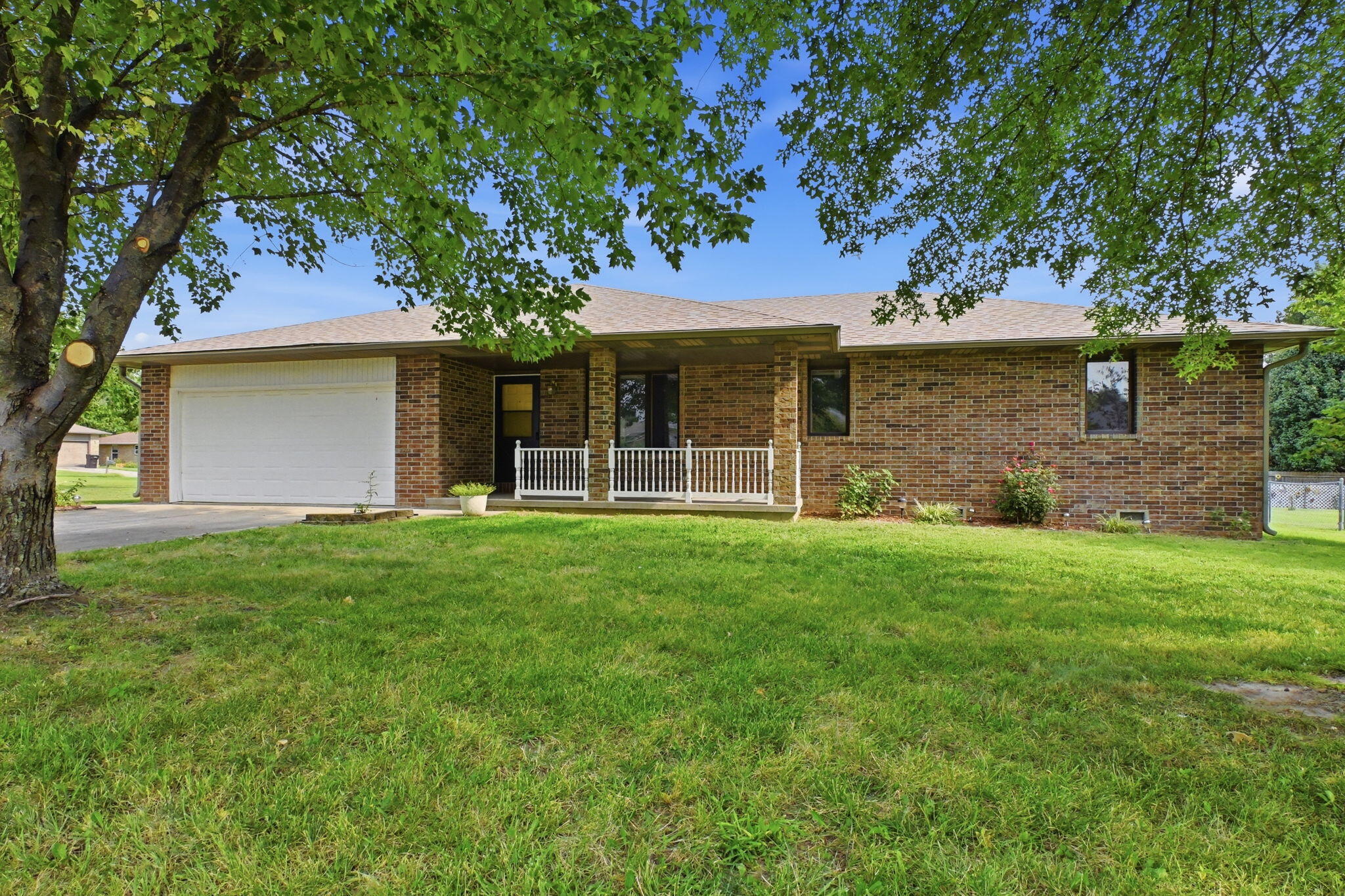 2405 W College 1
