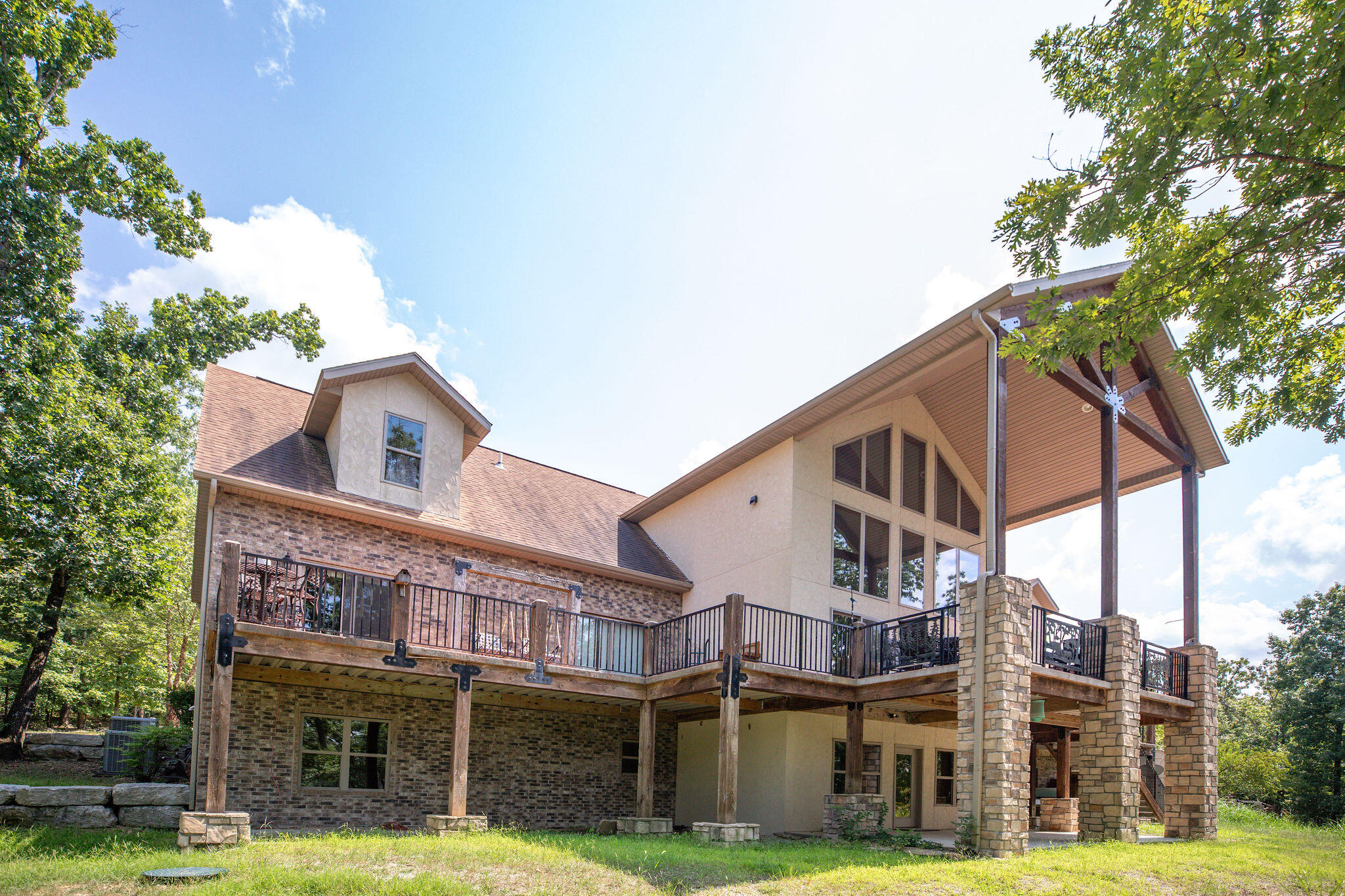 1615 Rustic Acres 1