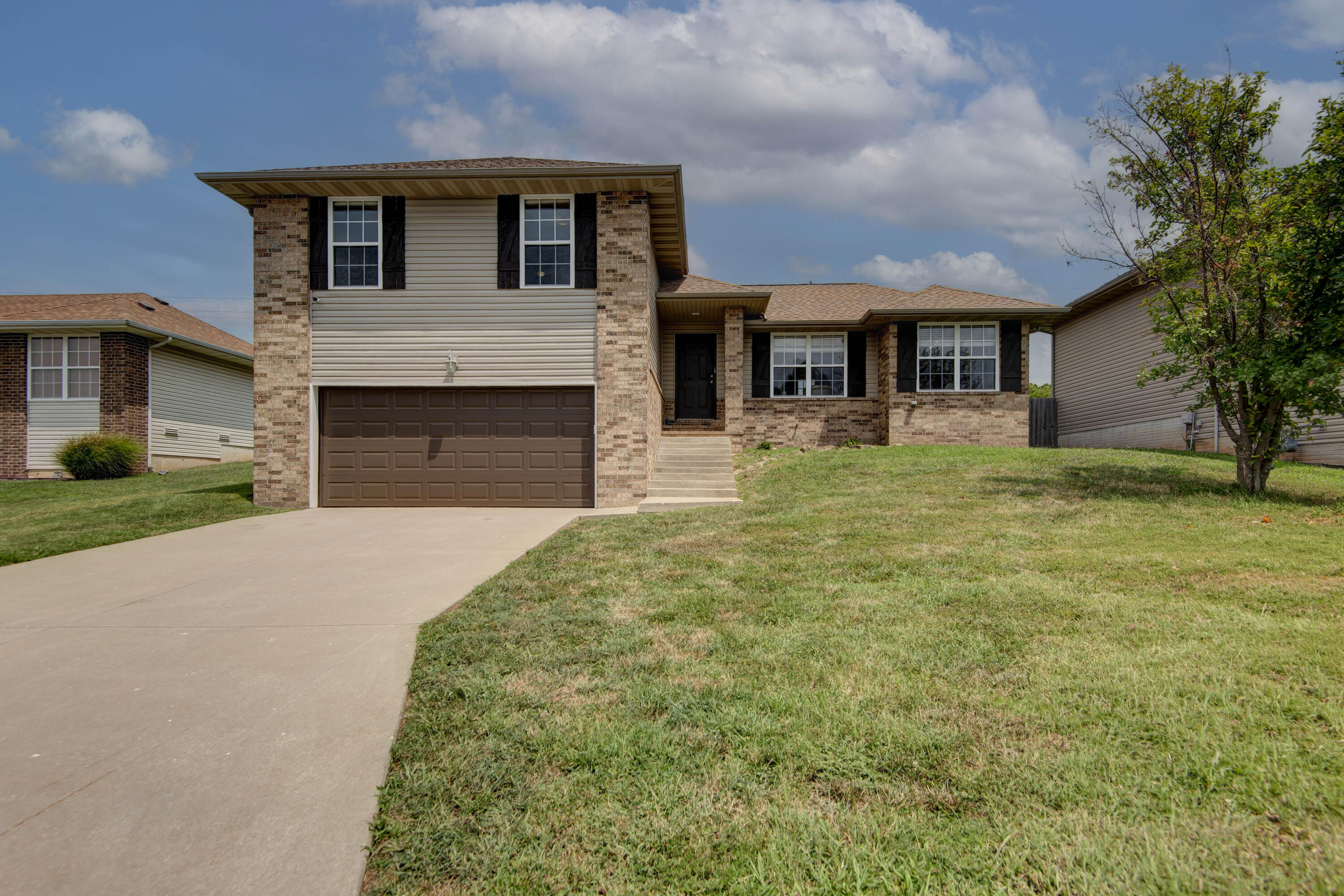 3808 N Spring Brooke 1