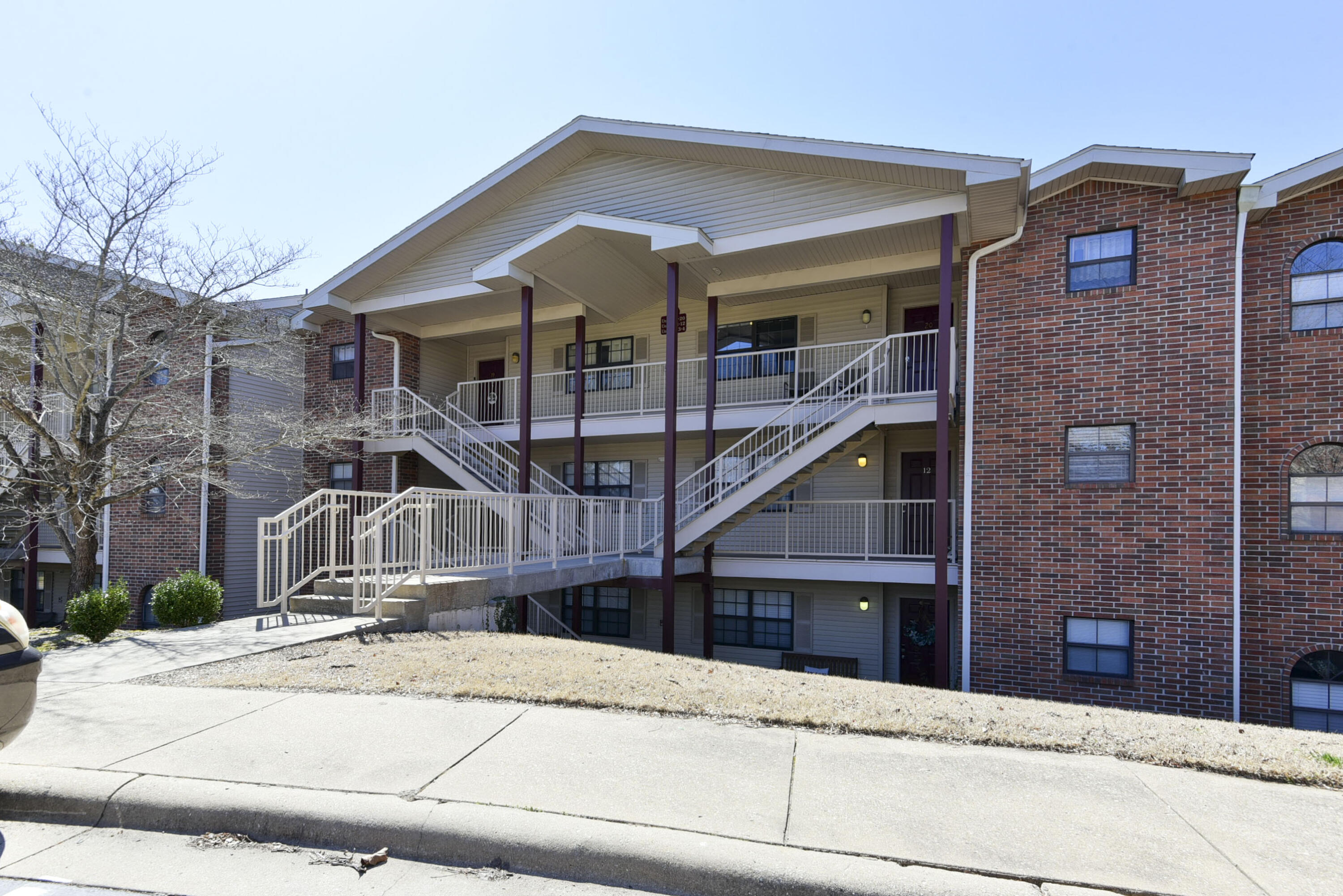 350 Wildwood #24 1