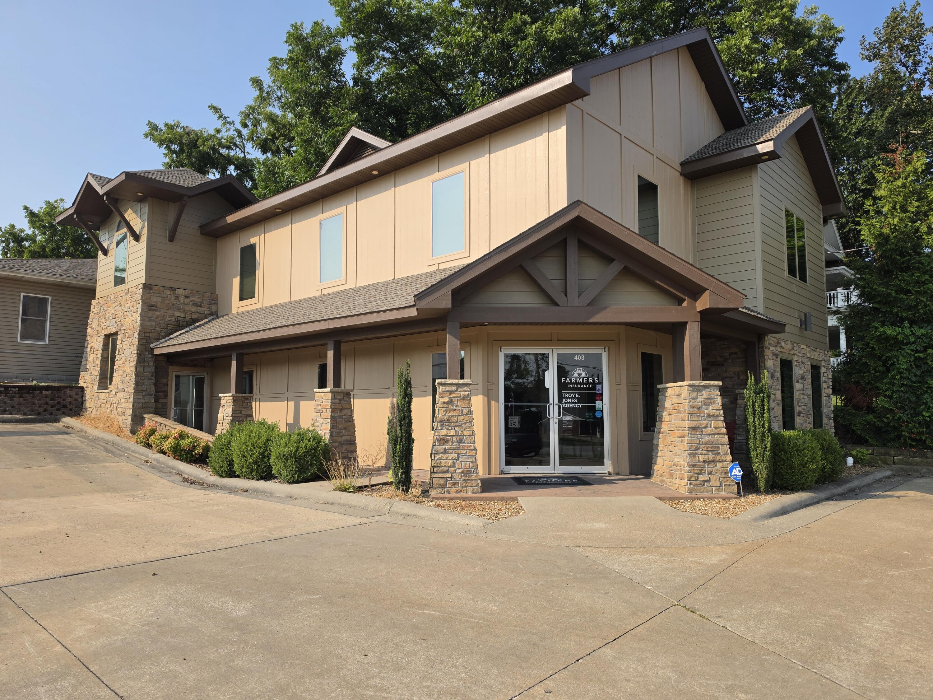 403 S Springfield 1
