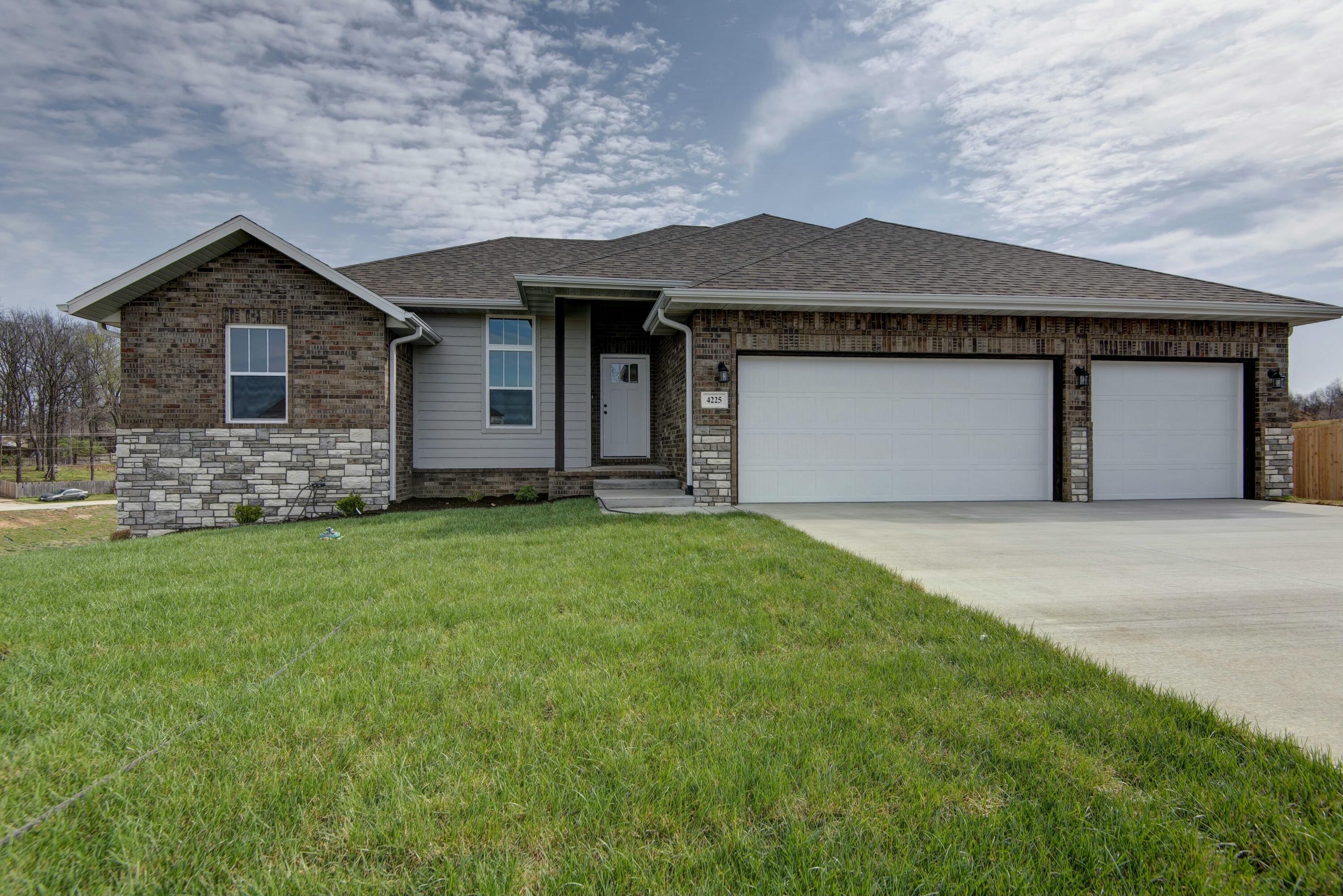 4097 Ivy #Lot 168 1