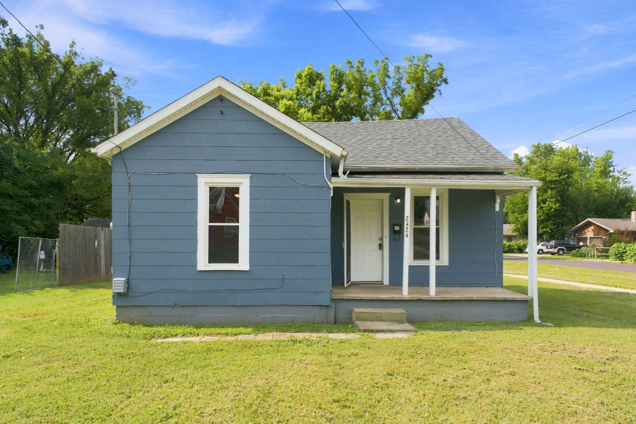 2424 W Elm 1