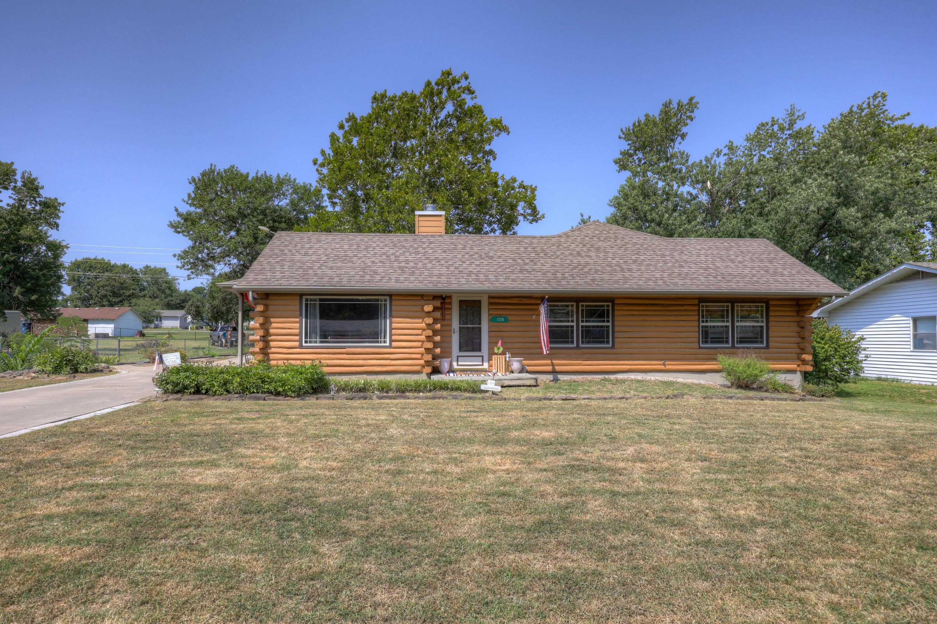 1729 Glenwood 1