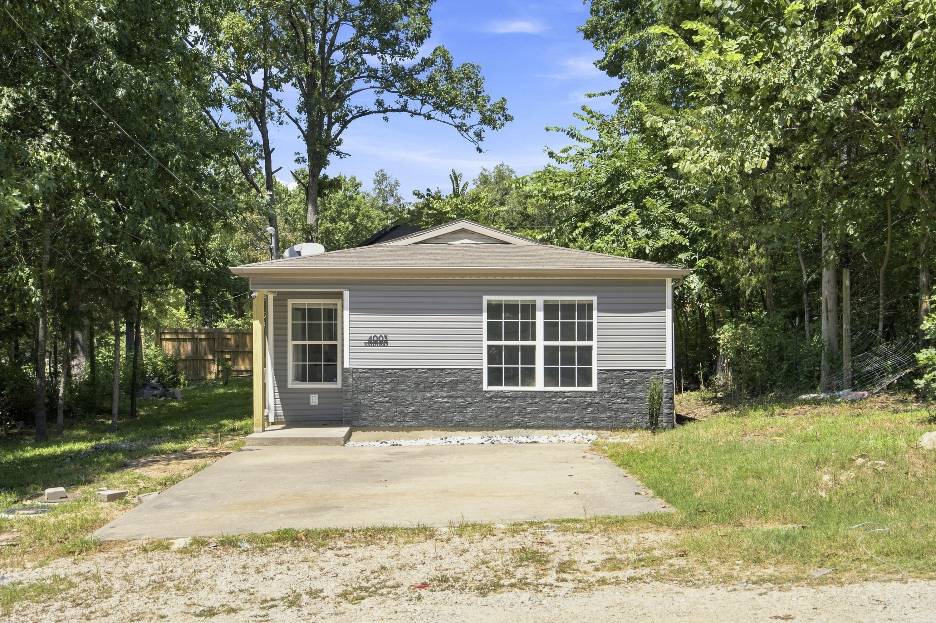 4003 Buckeye 1