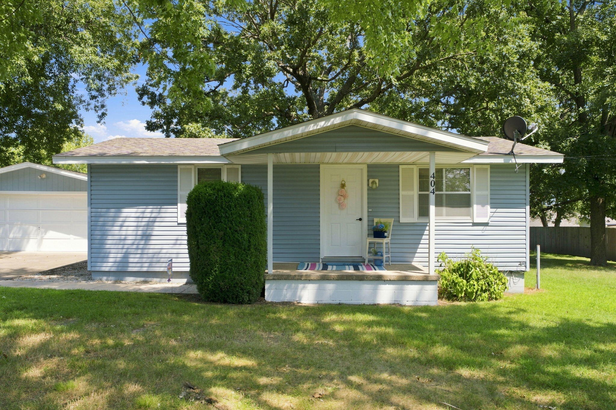 404 N Hartford 1