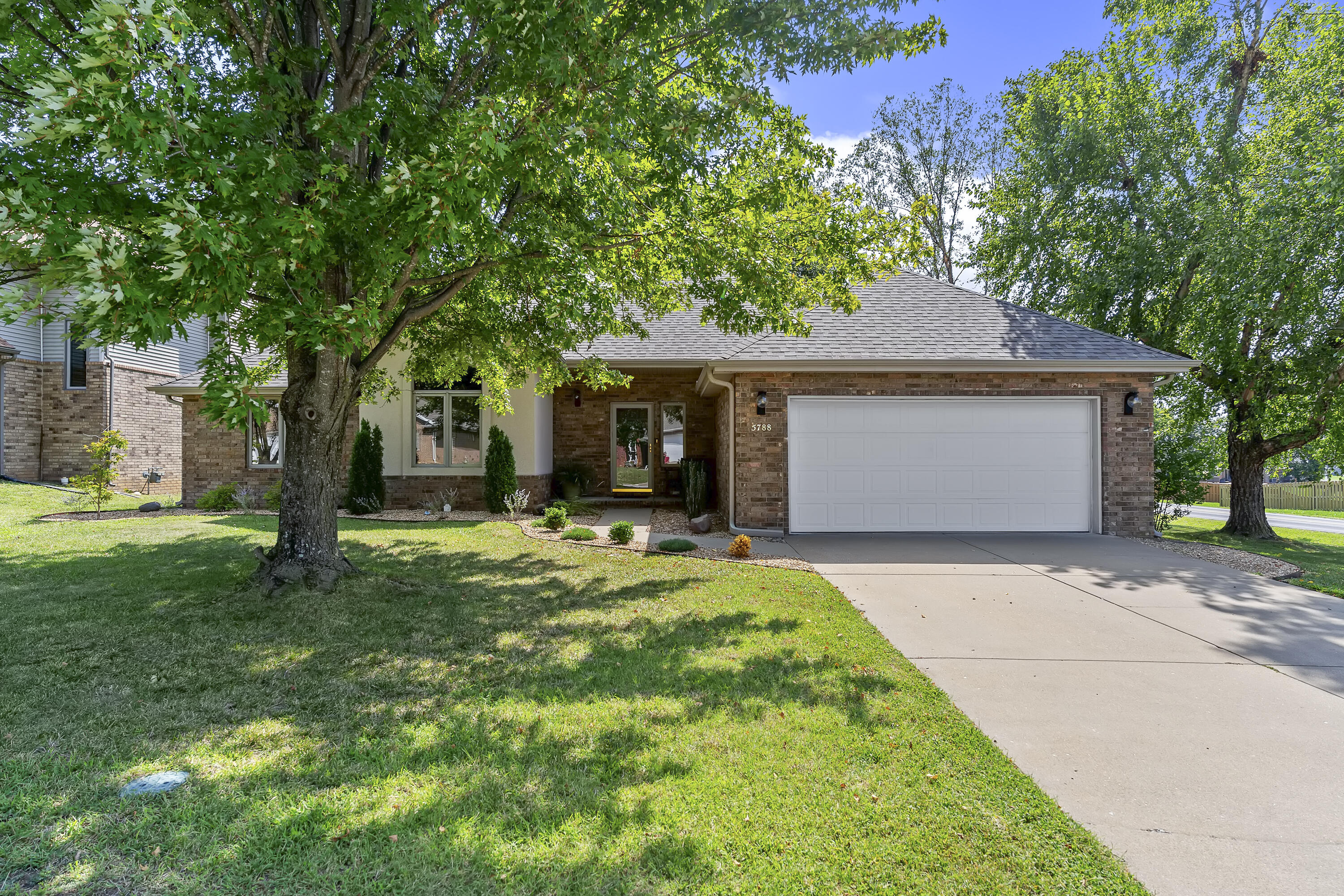 5788 S Nettleton 1