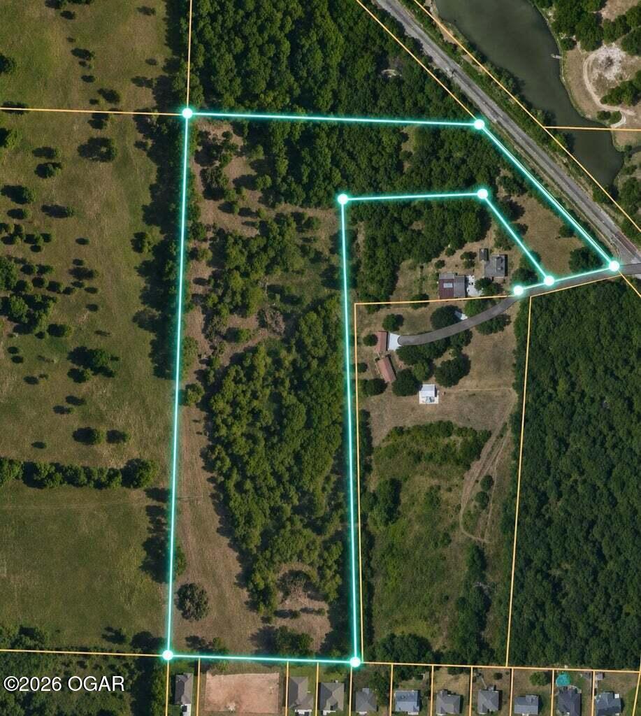15.4+/- Central 1
