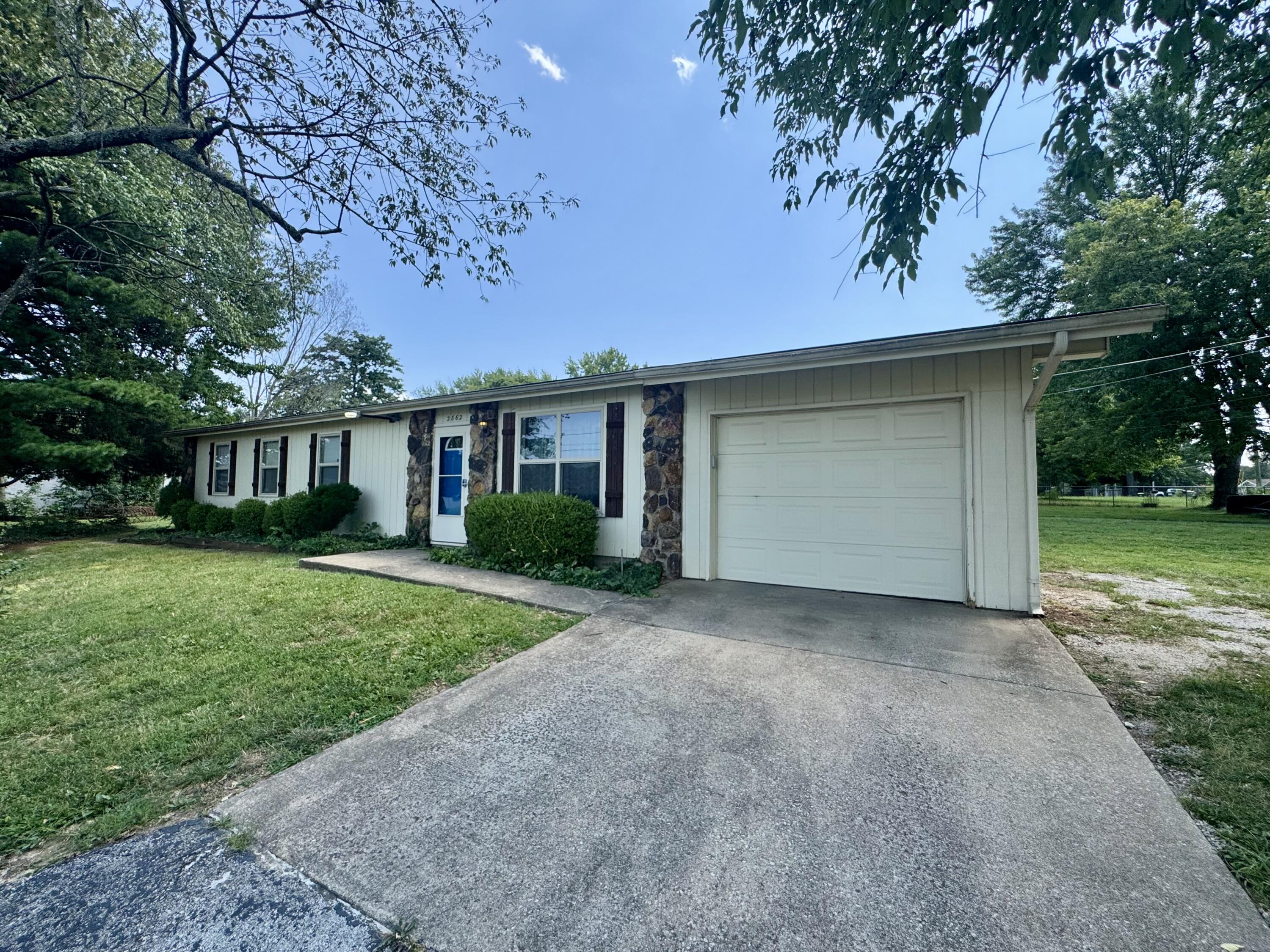 2862 N Pierce 1