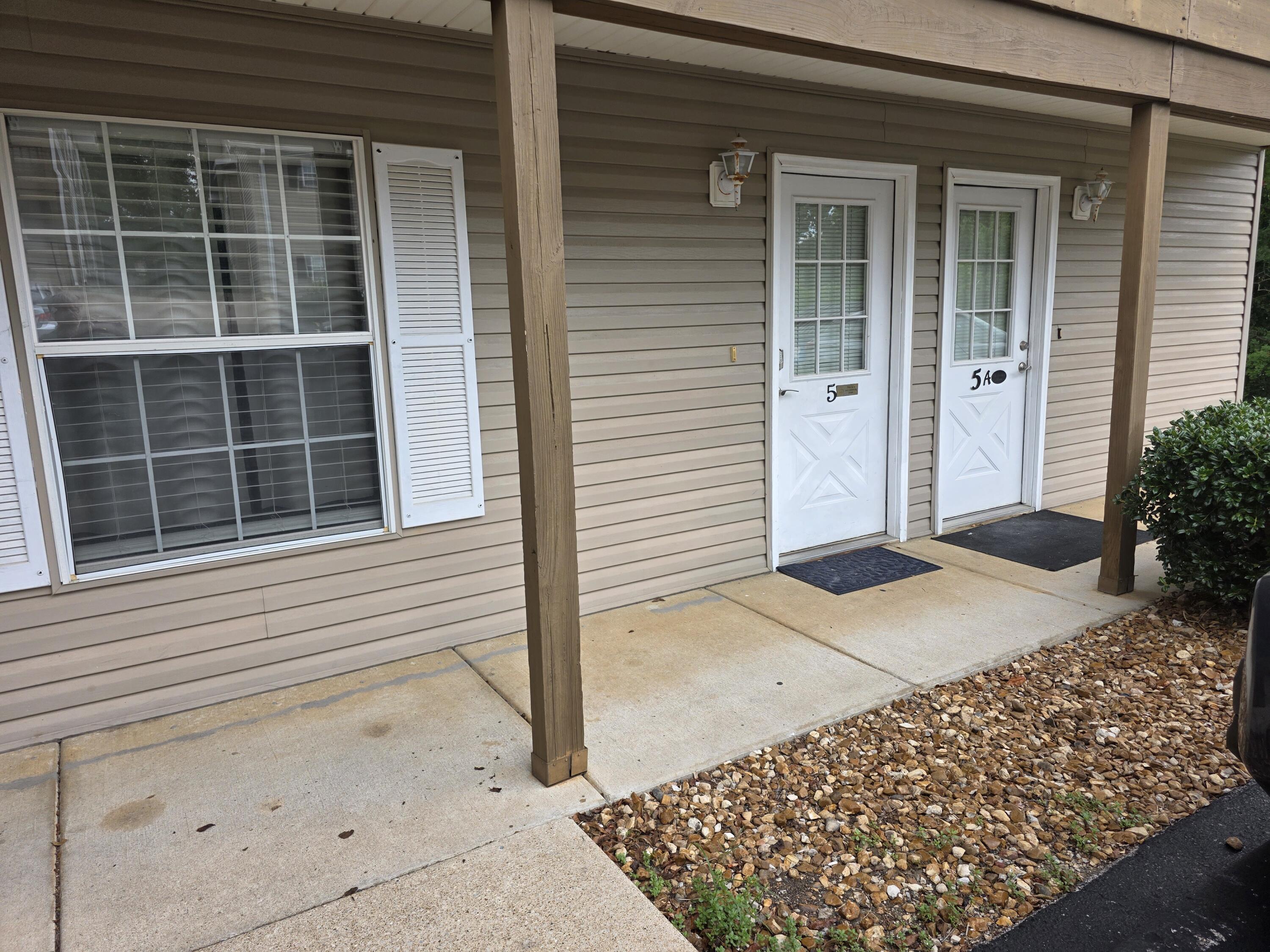 25 Fall Creek #Apt 5 1