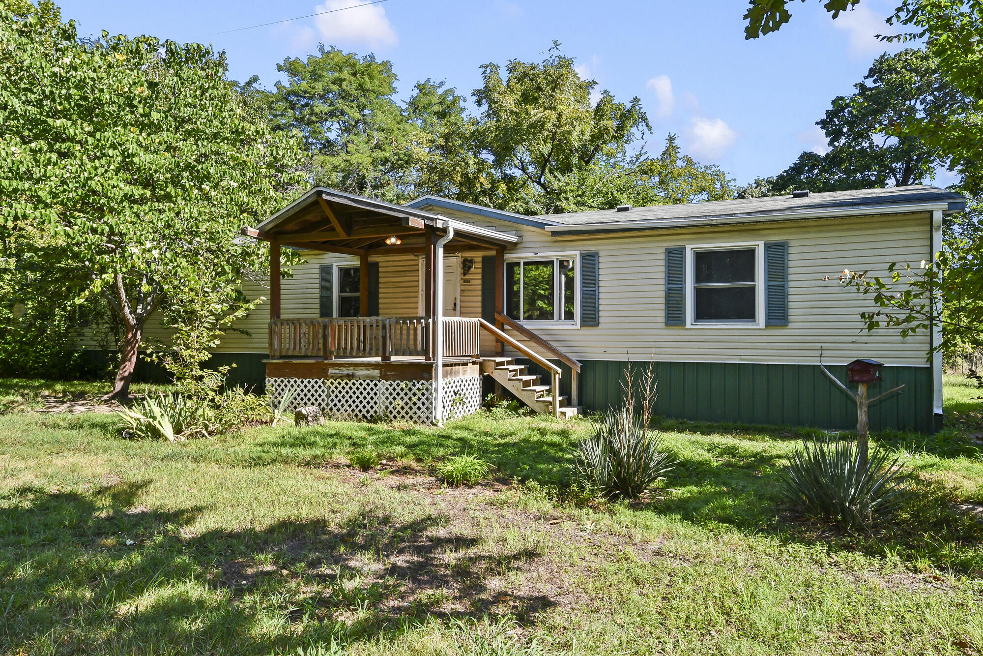 5082 State Highway M 1