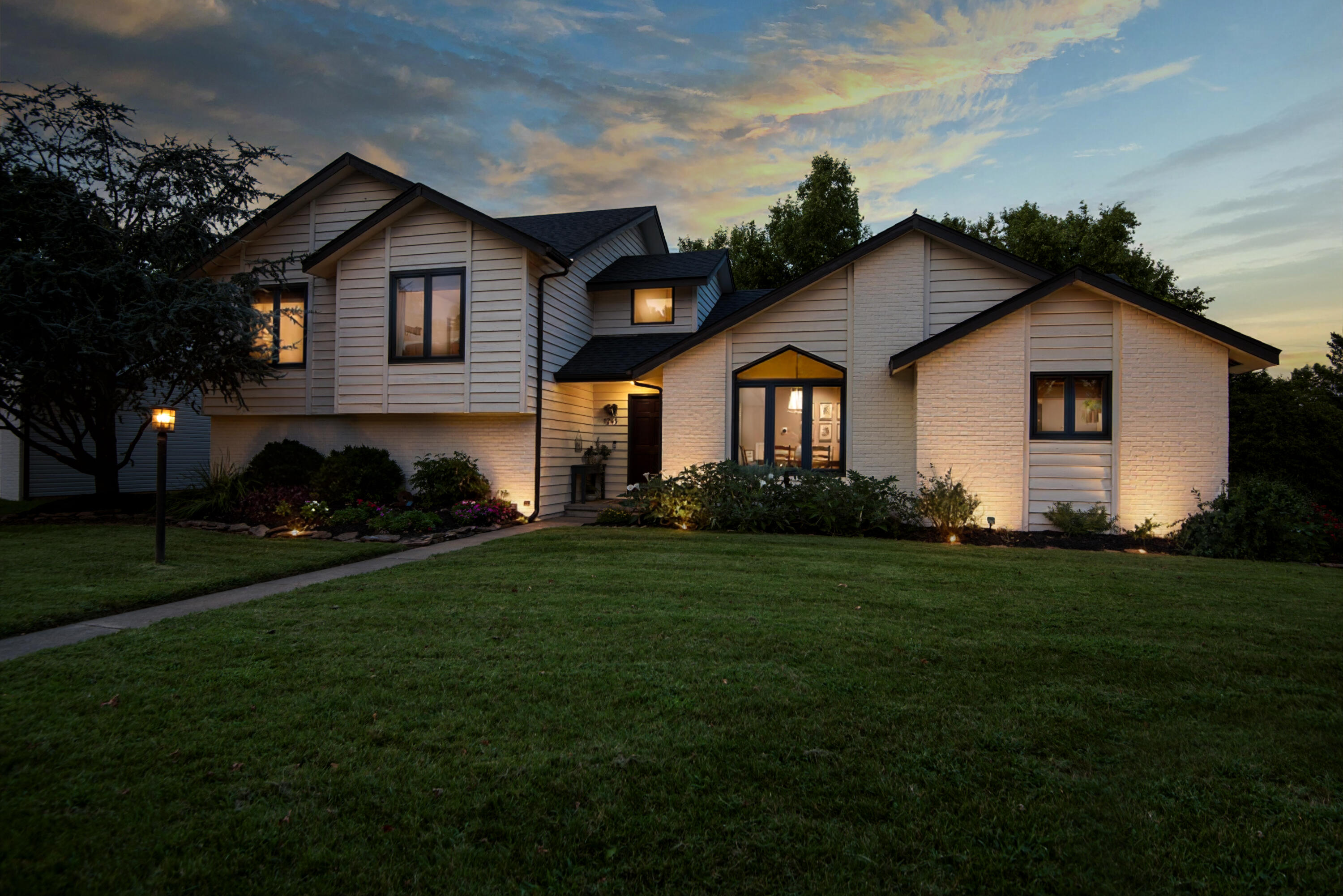 1245 E Highpoint 1