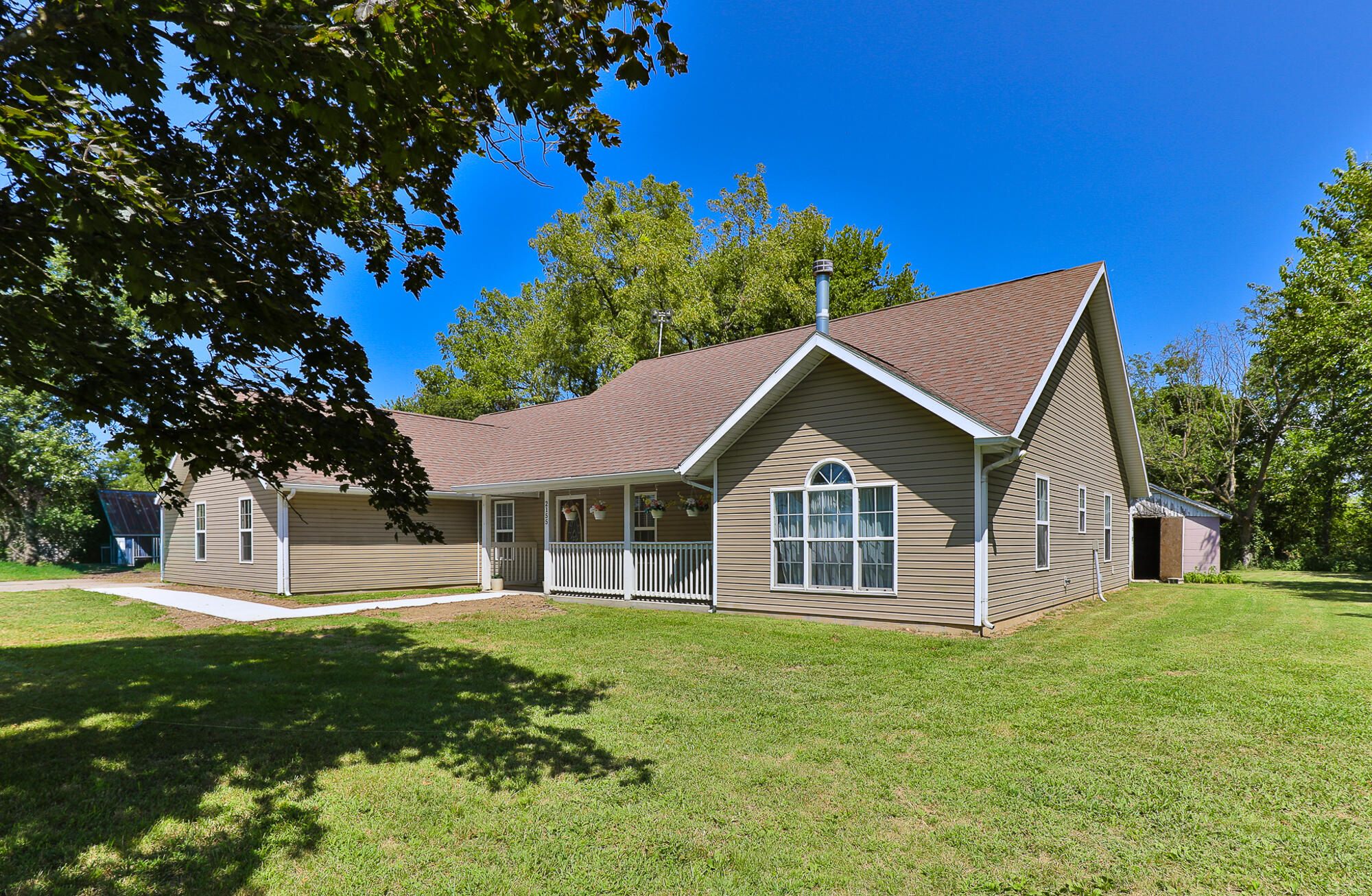2155 E 535th 1
