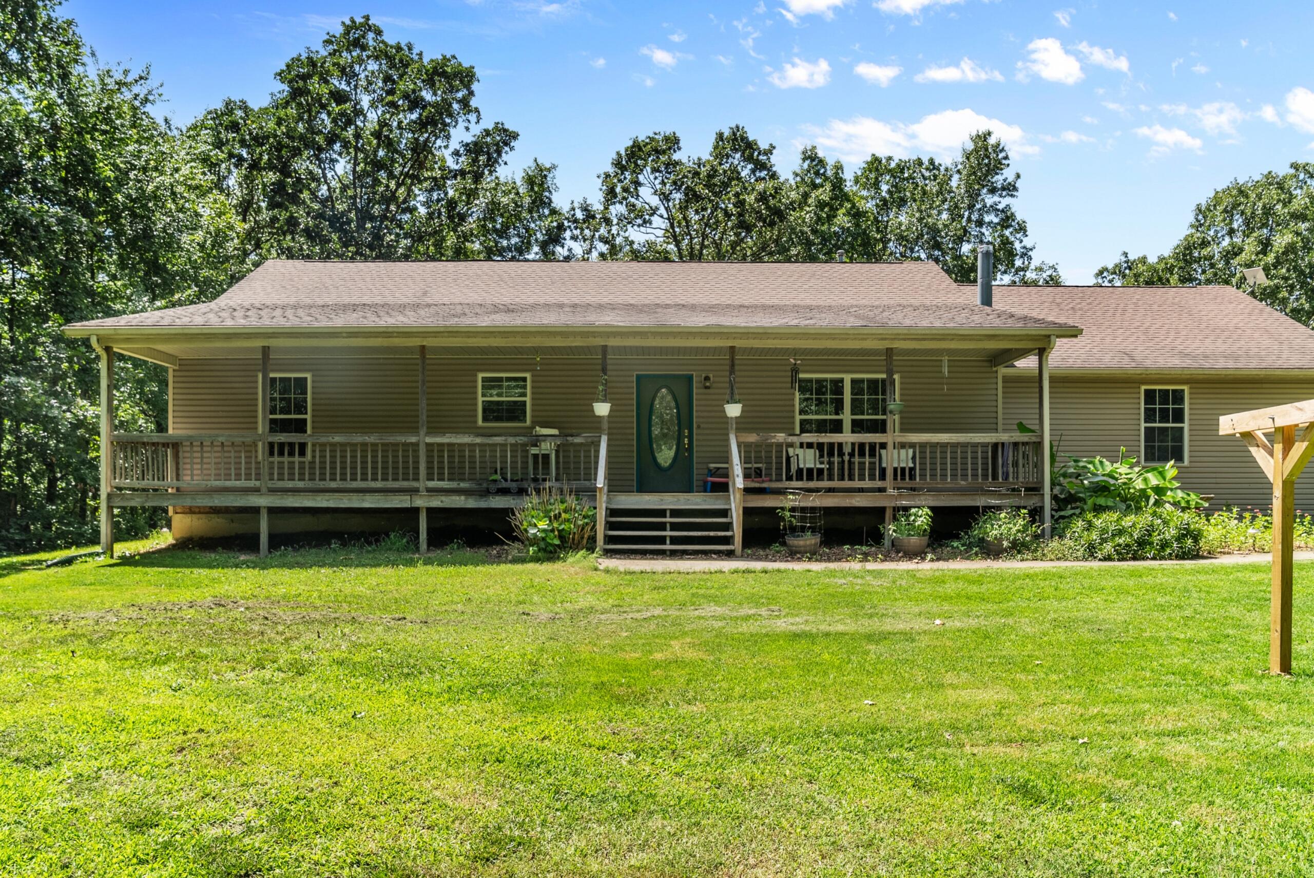 13512 Lawrence 2037 1
