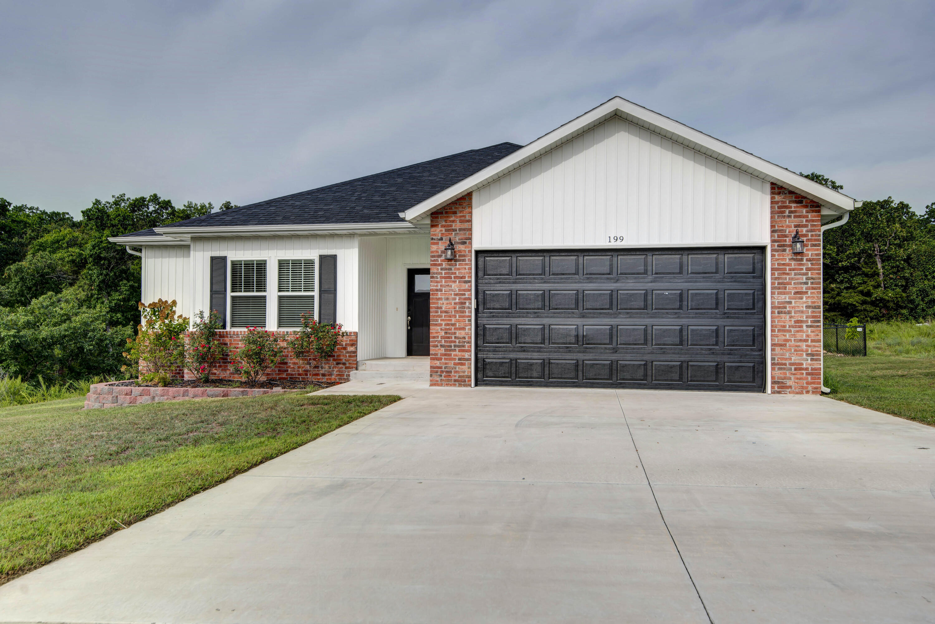 199 Rockridge 1