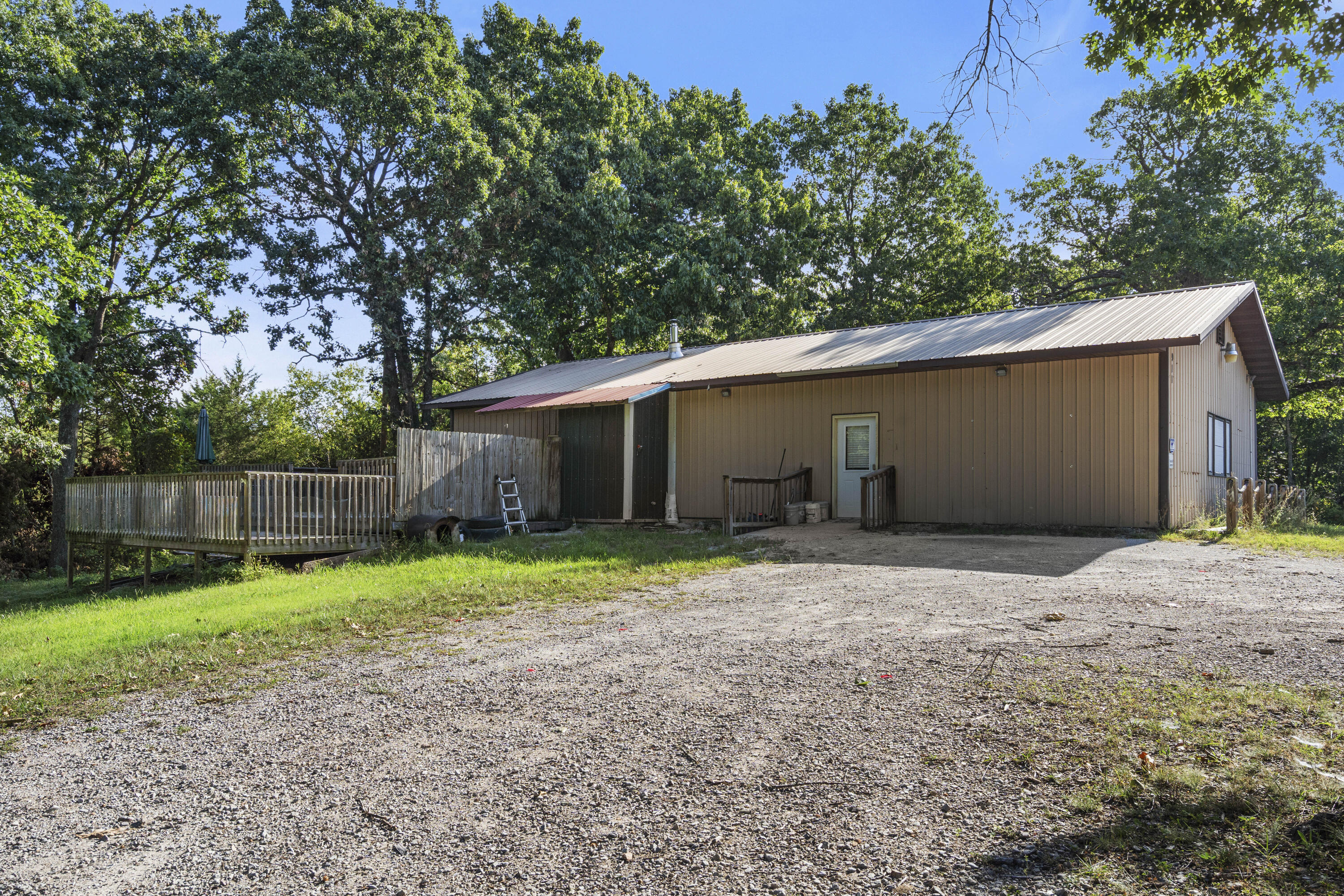 911 W State Highway 86 1