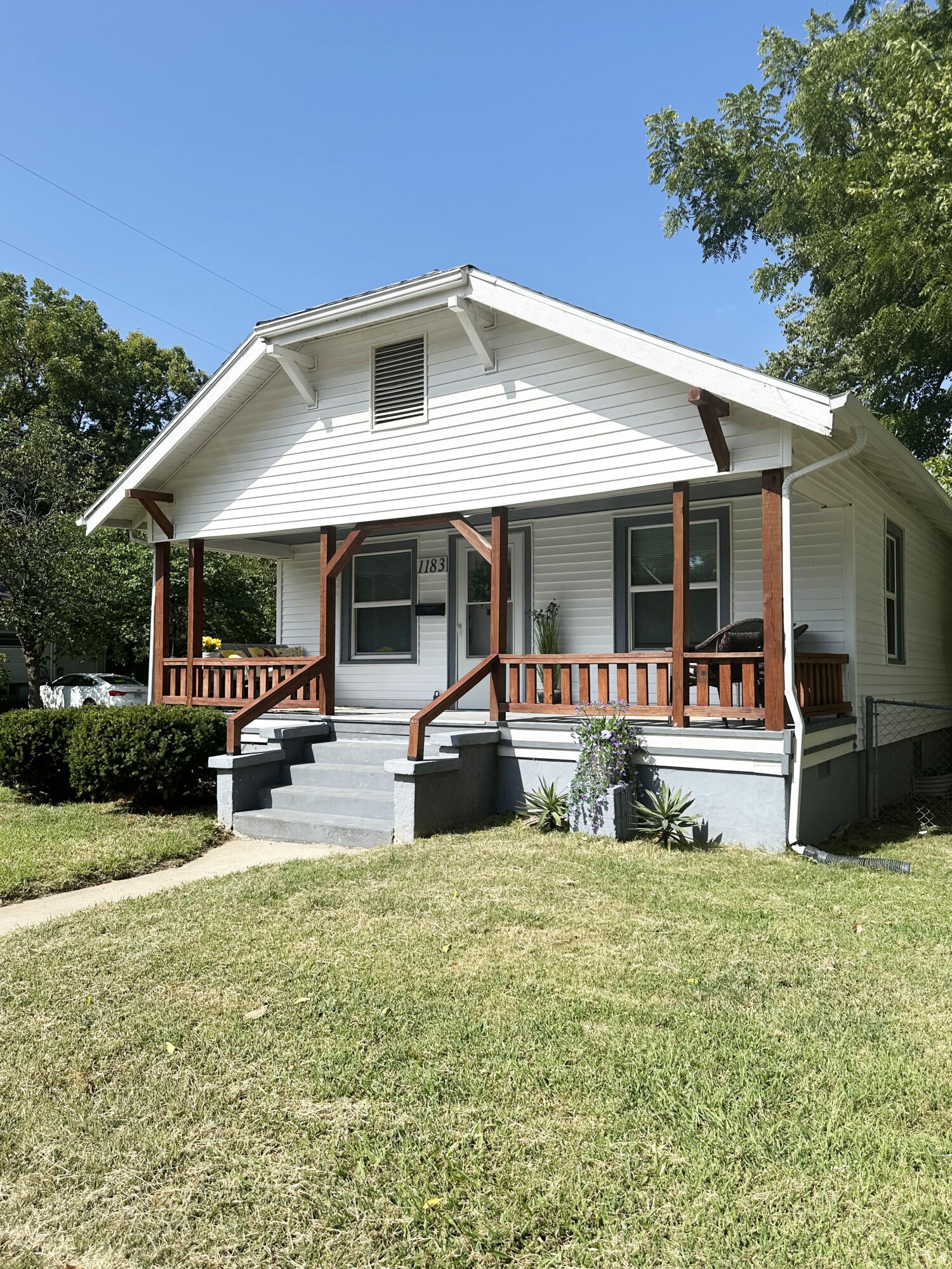 1183 S Pennsylvania 1