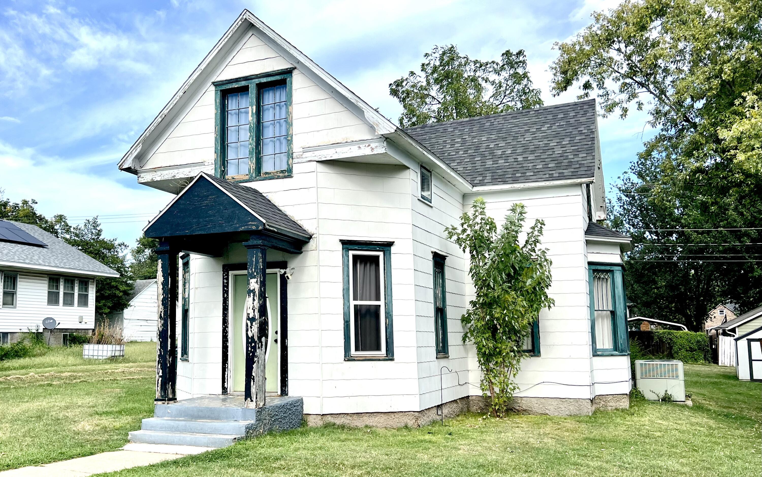 717 Euclid 1