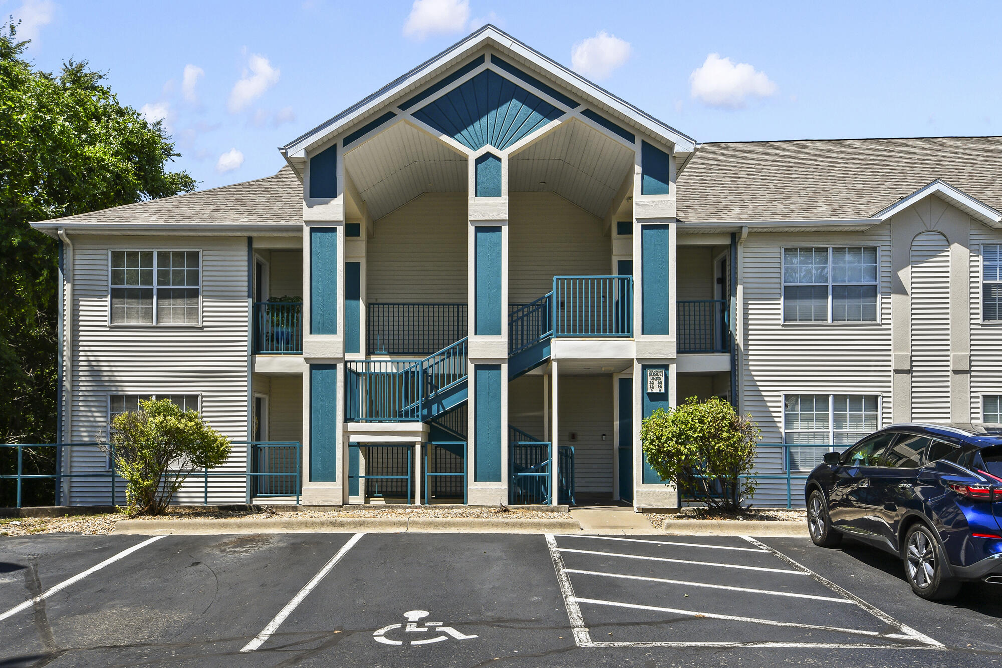 120 Spring Creek #2 1