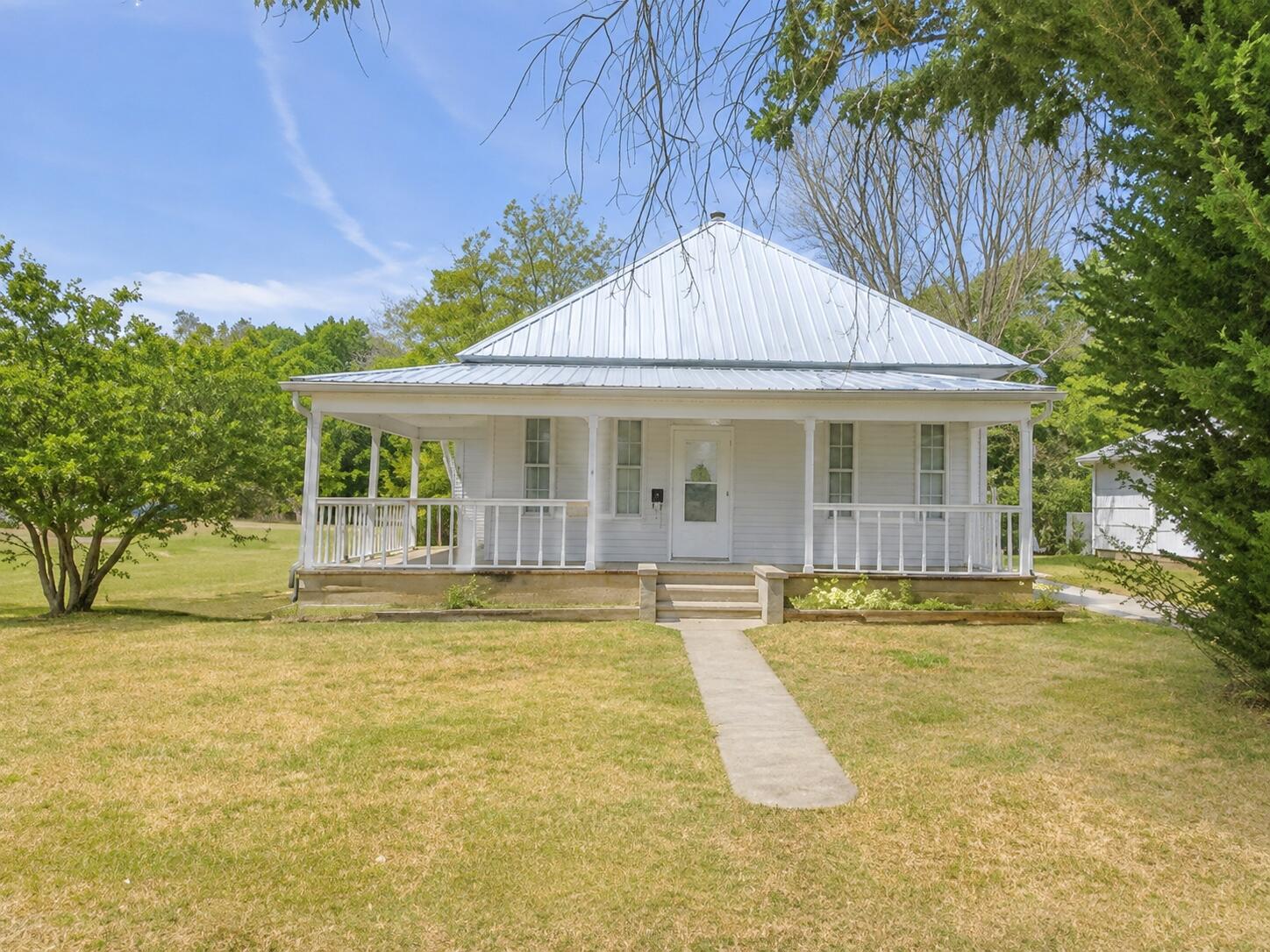 117 N Main 1