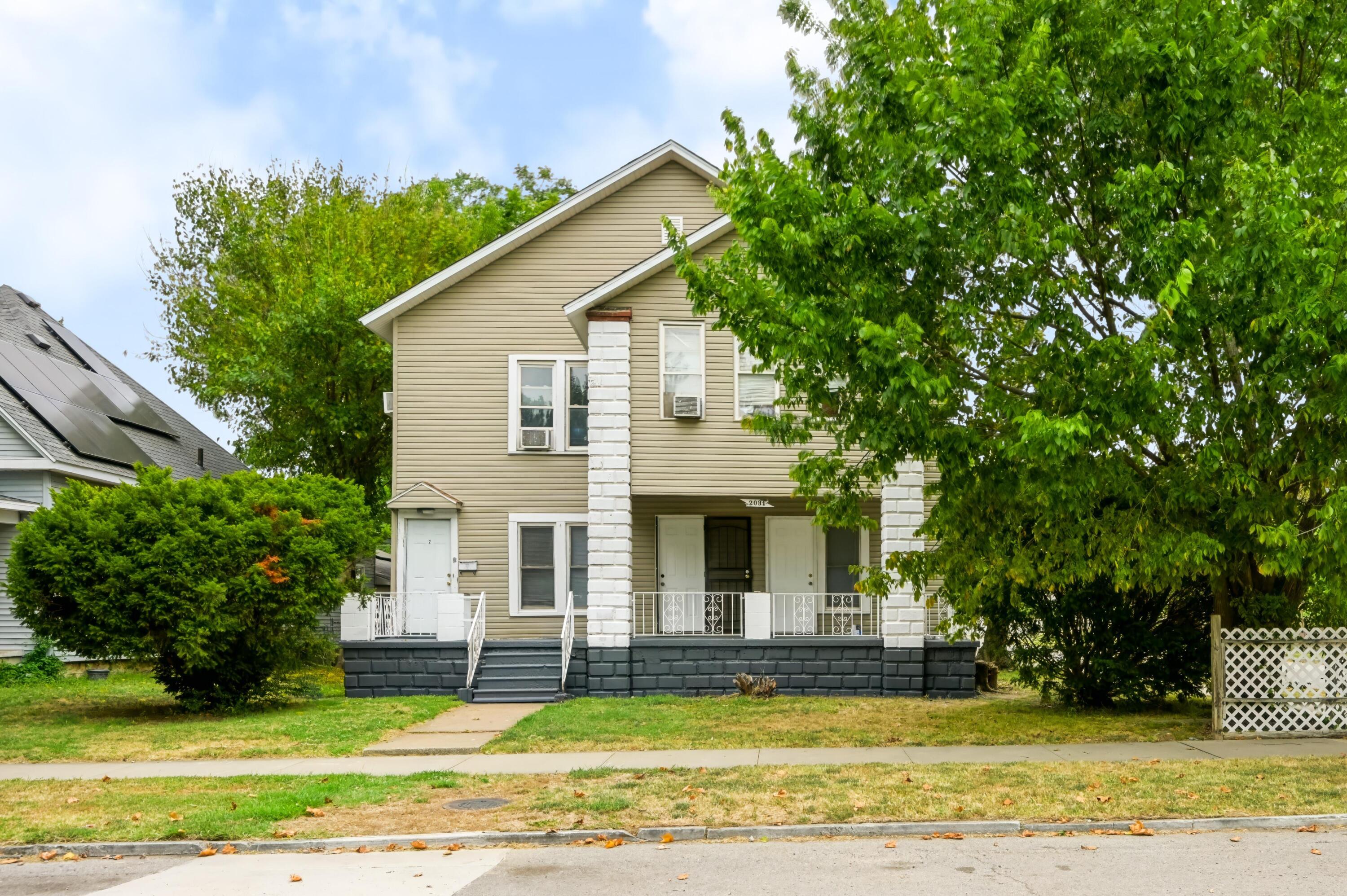 2031 S Pearl 1