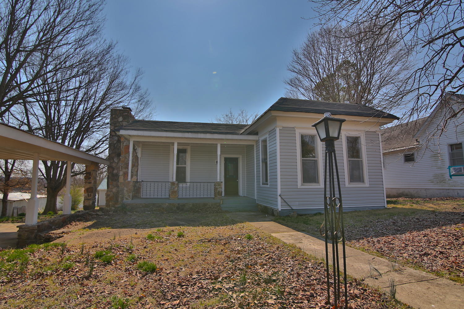 213 Arch 1