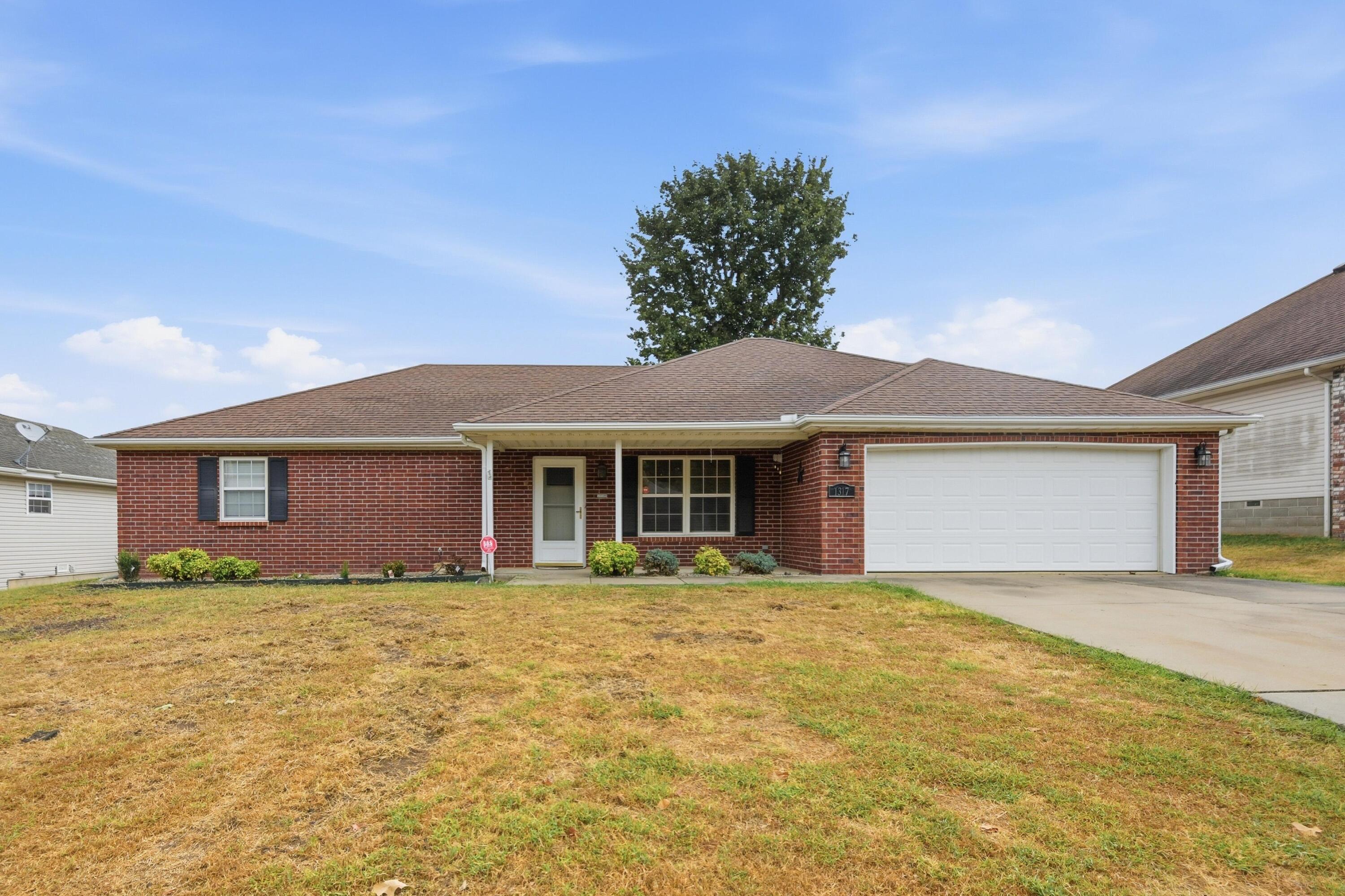 1317 Fox Ridge 1