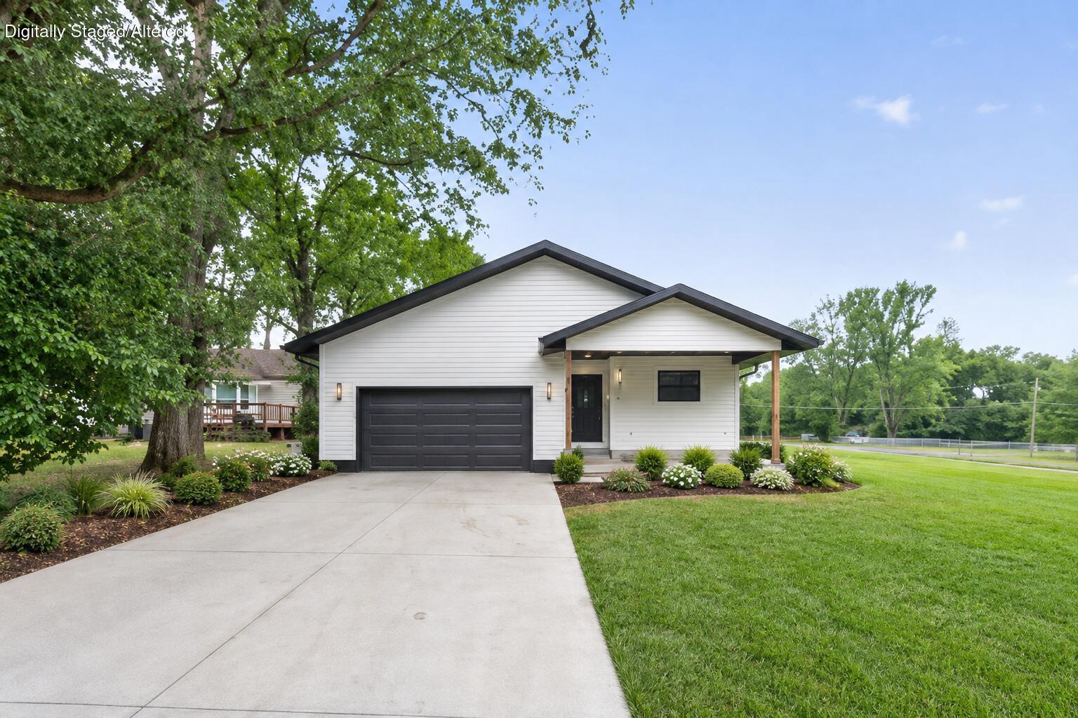 3246 W State 1