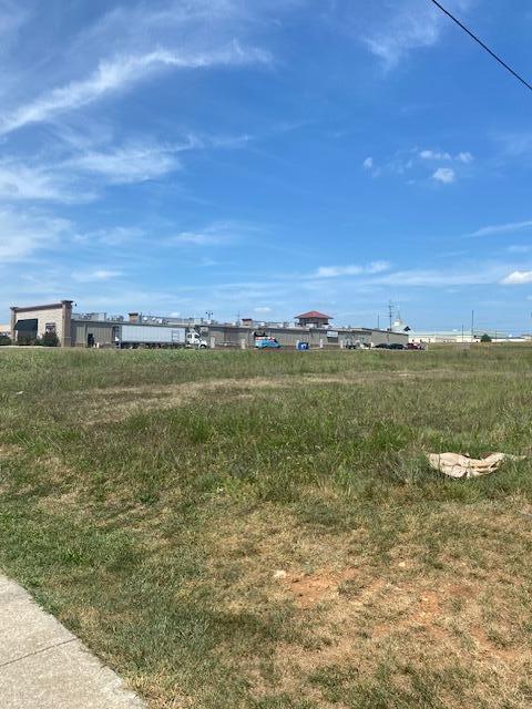 1713 W James River