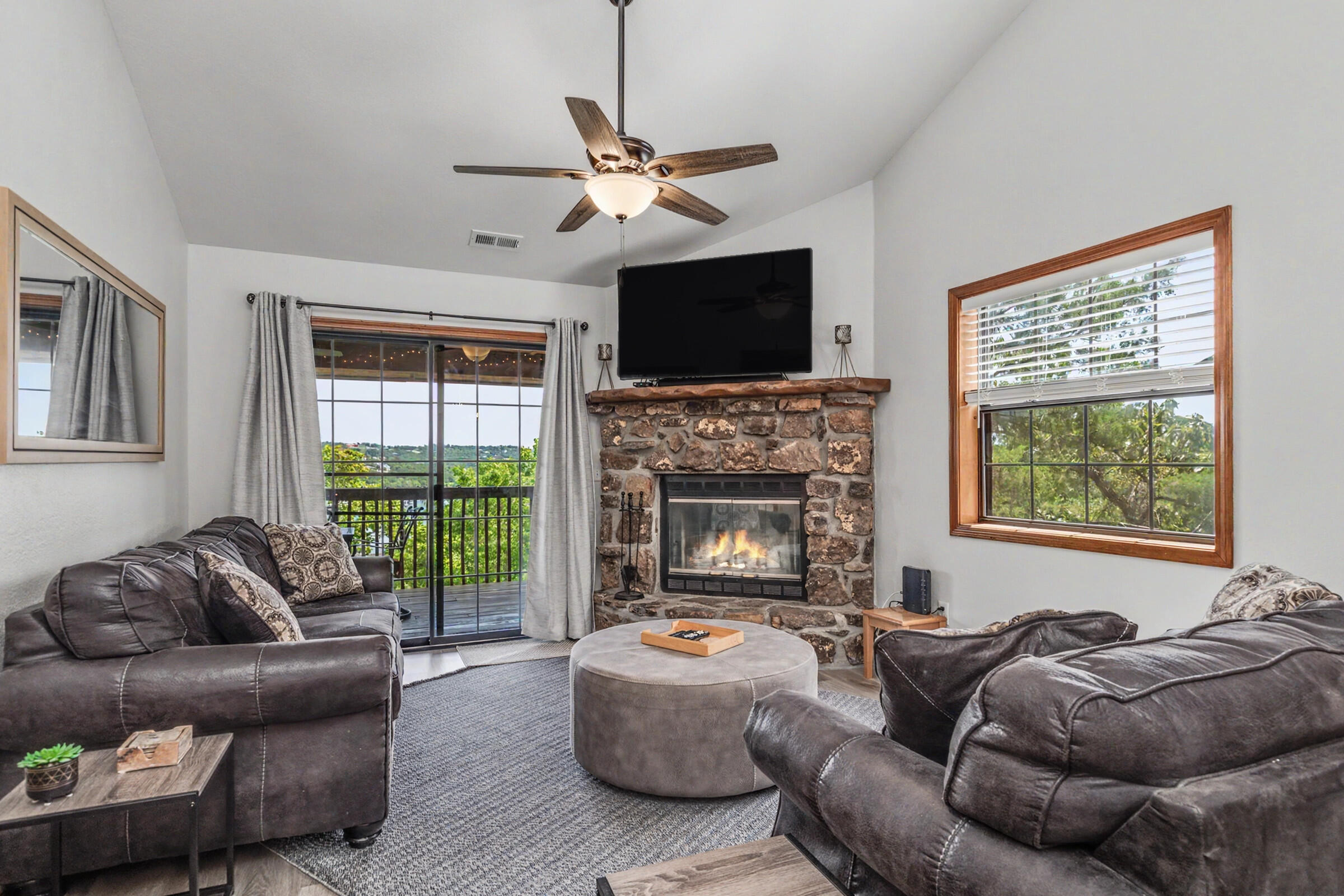 24 Village Trail Lodge 11 Unit 12 1