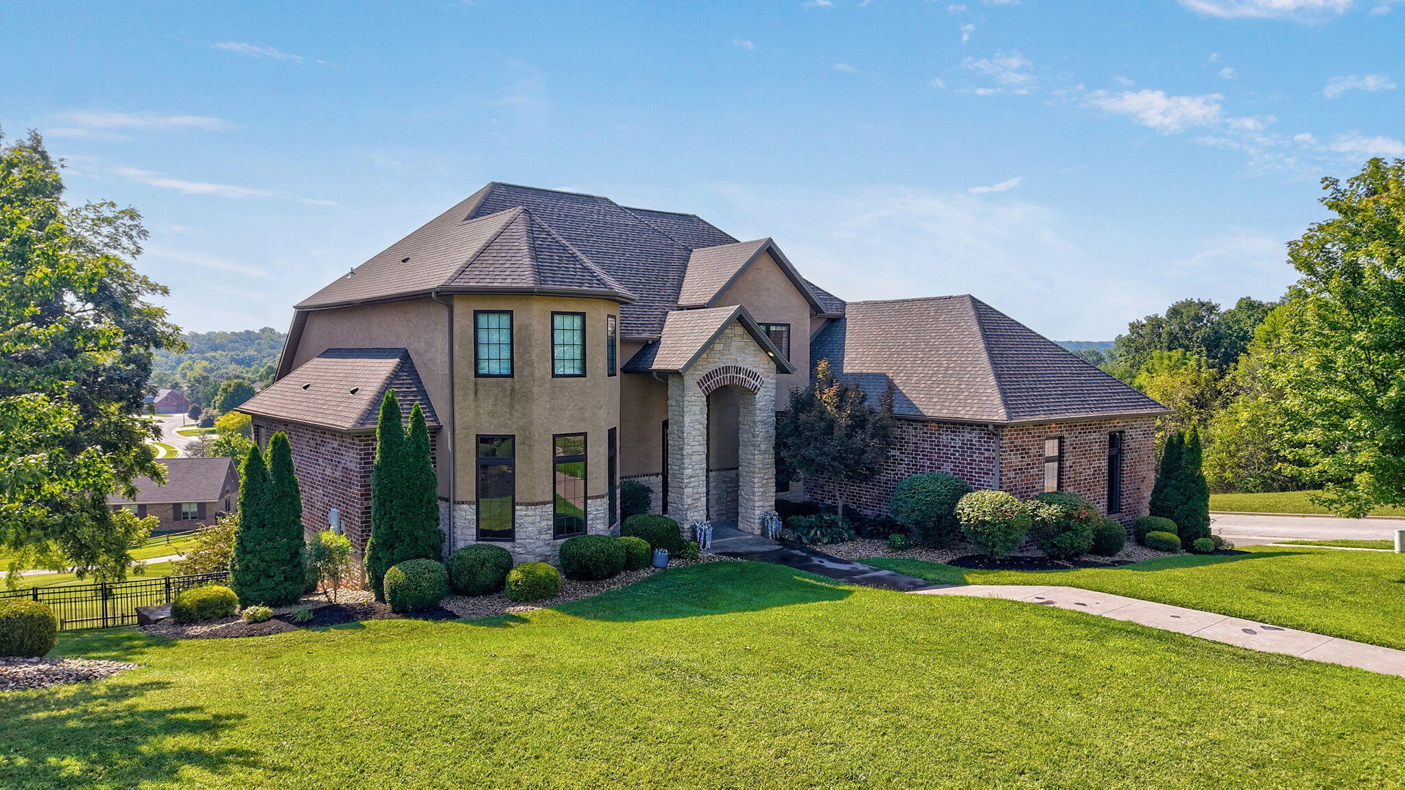 6388 S Weatherwood 1
