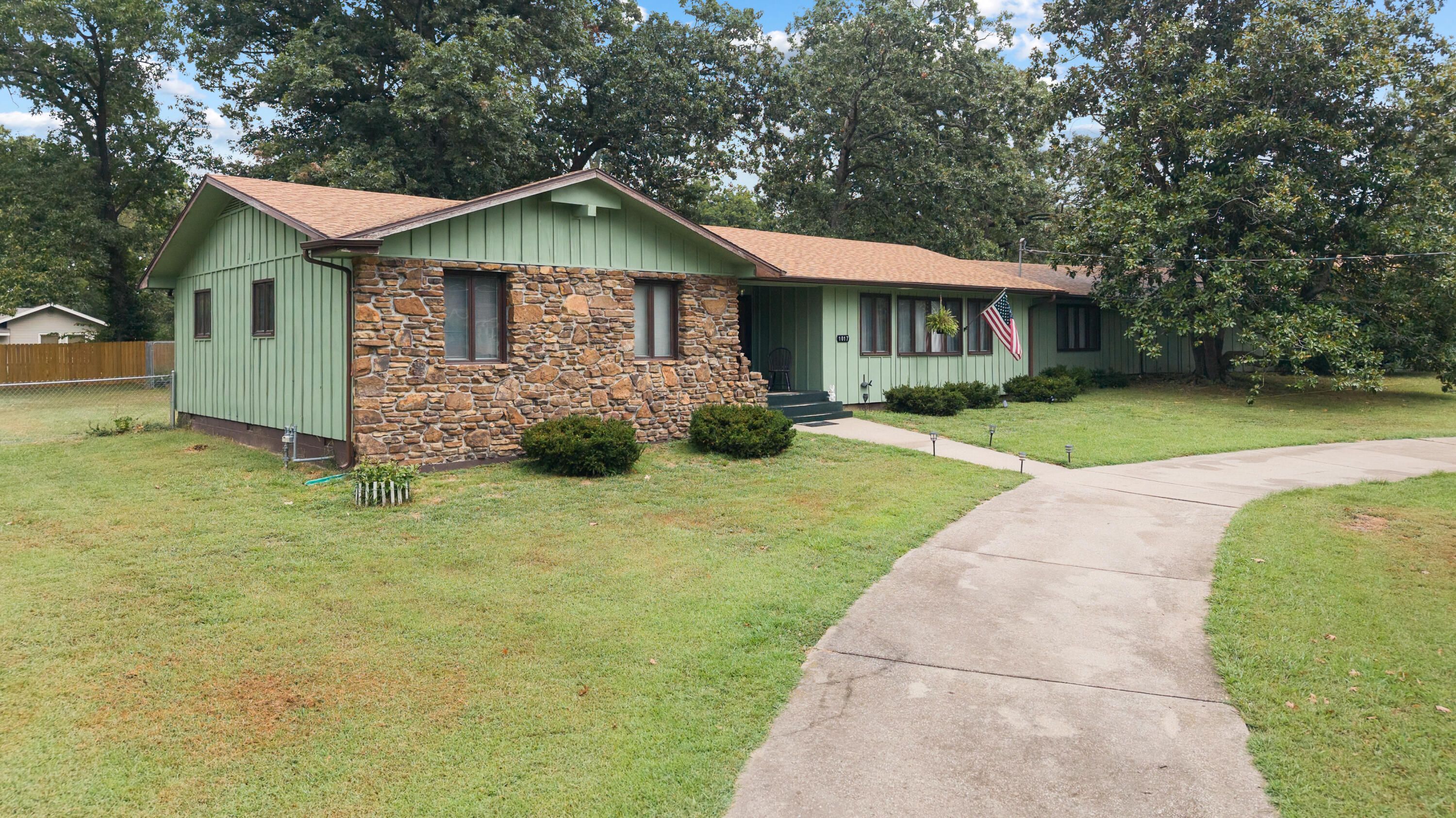 1017 Chinquapin 1