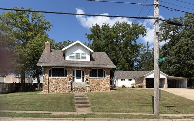 3347 N Grant 1