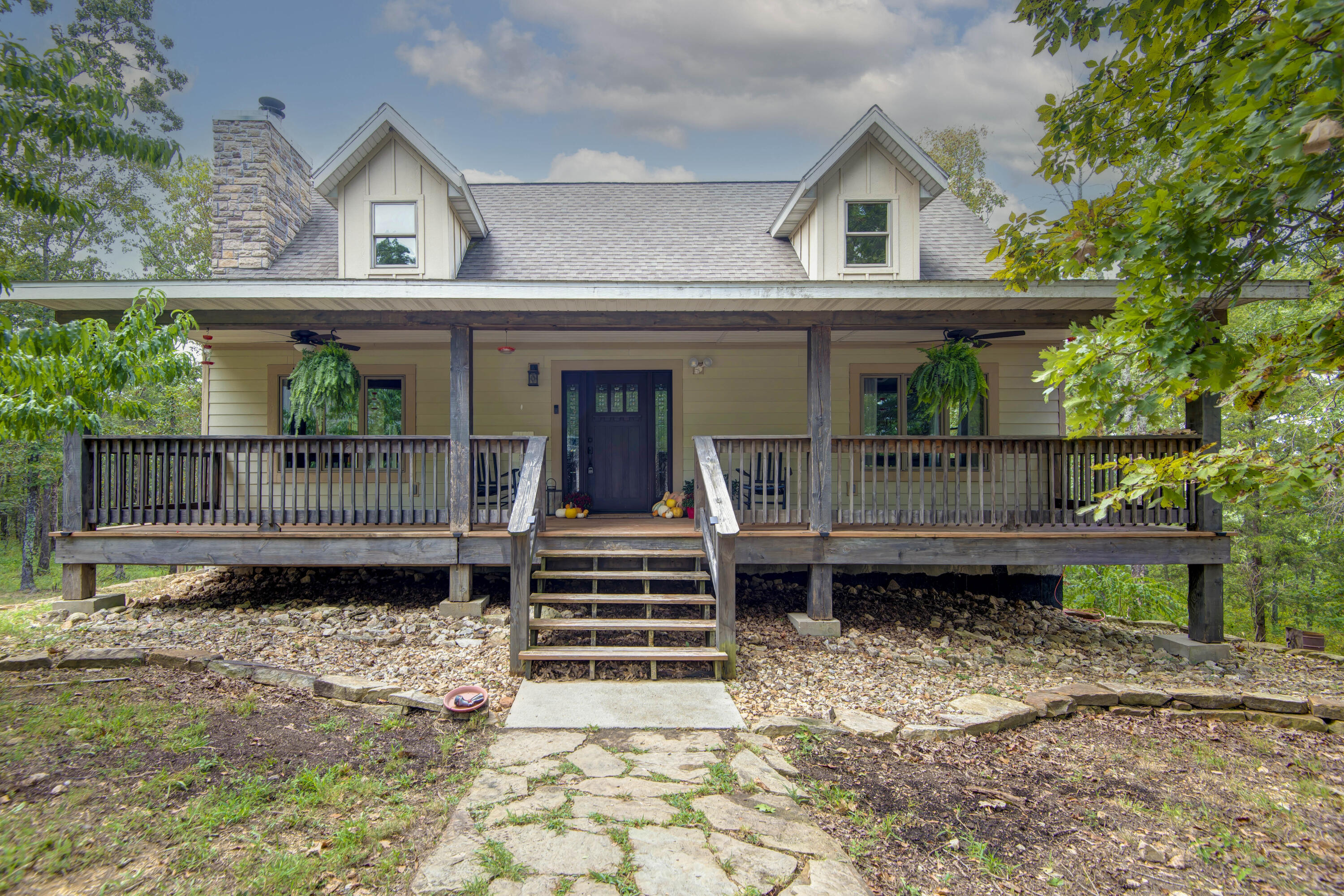 511 Timberlane 1