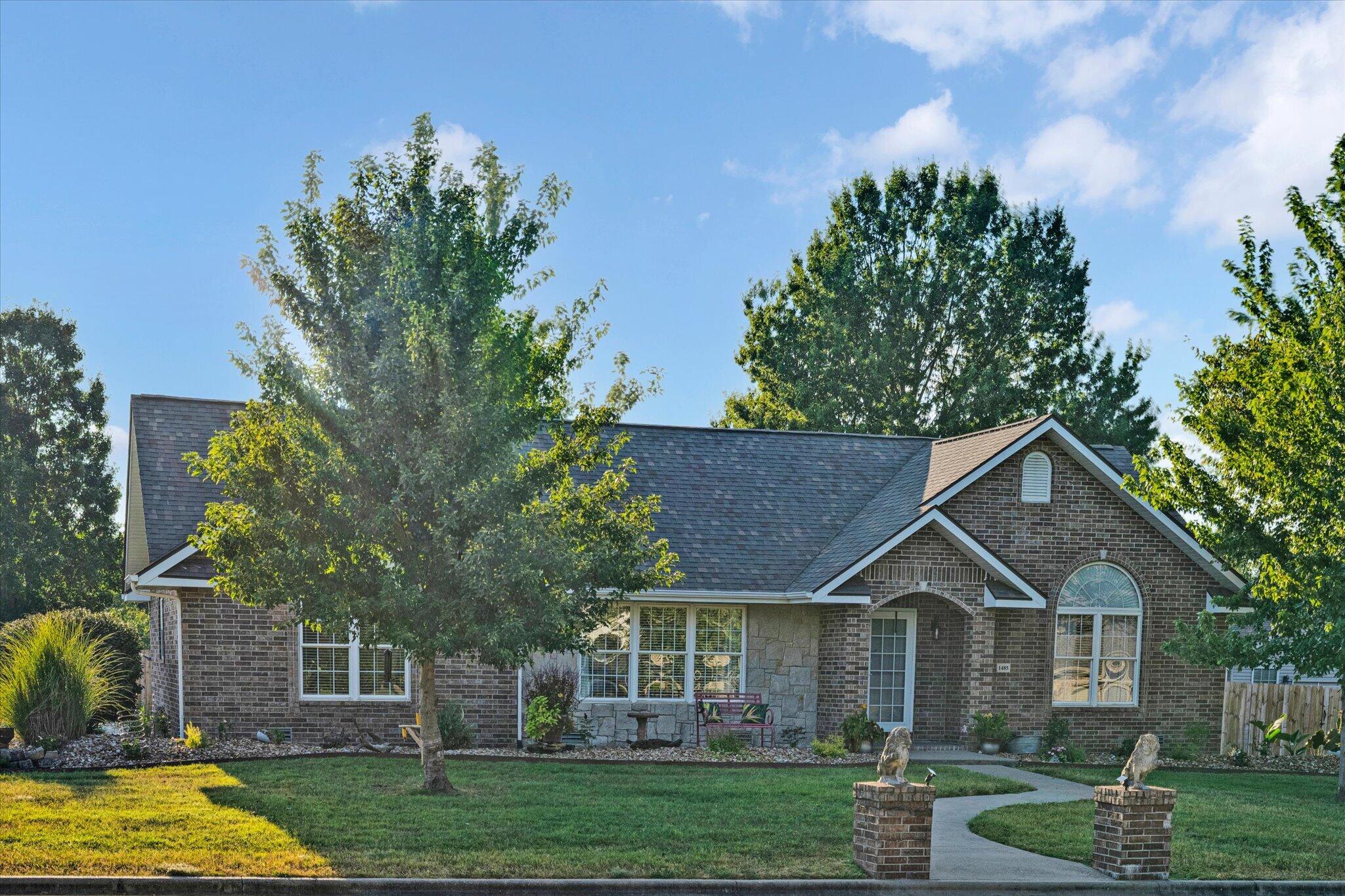 1485 S Village 1