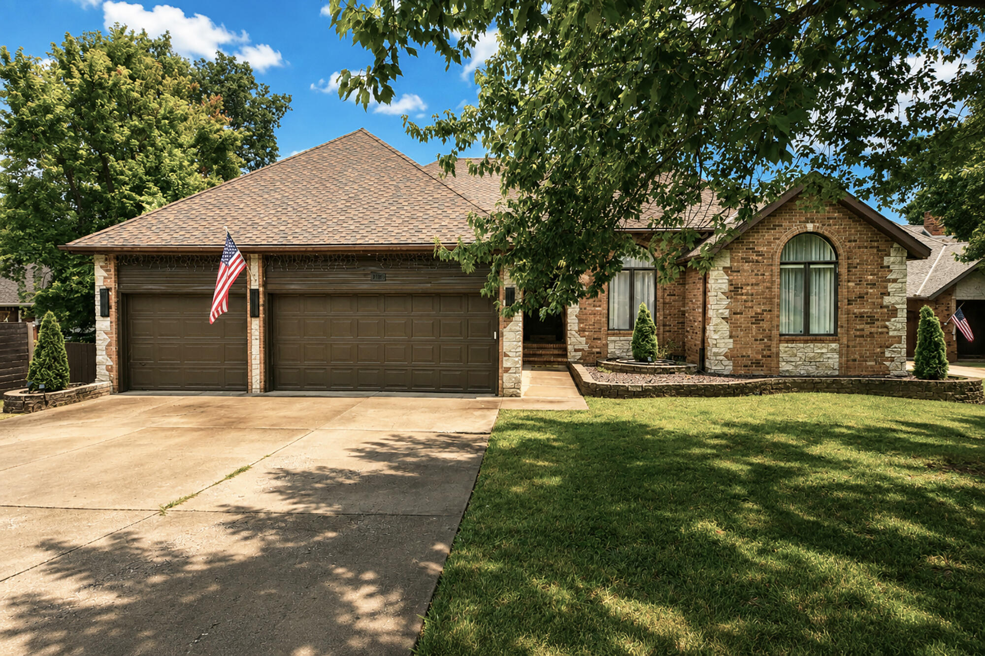 4916 S Buckingham 1