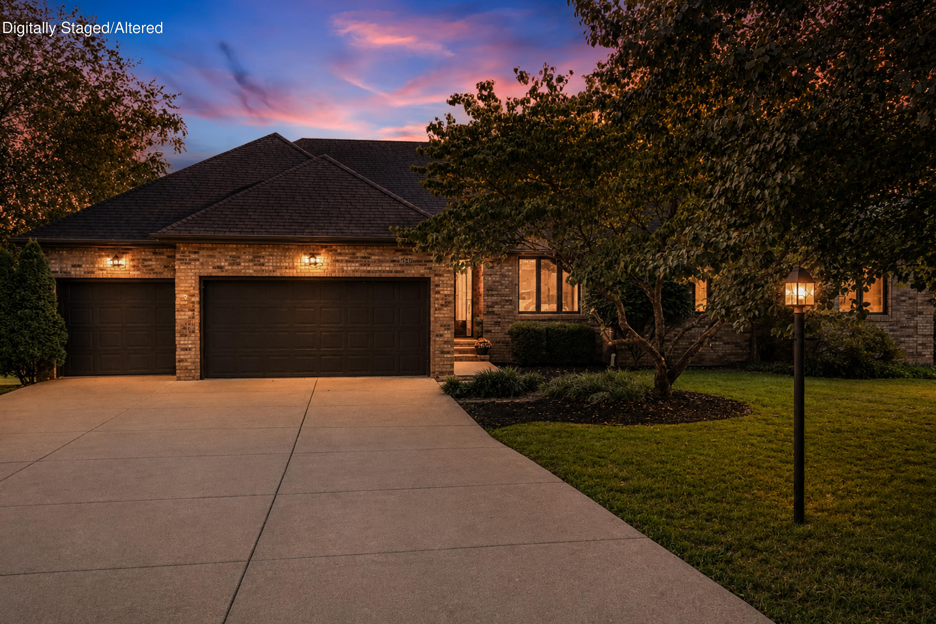 2642 W Blakey 1