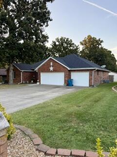 705 W Bryant
