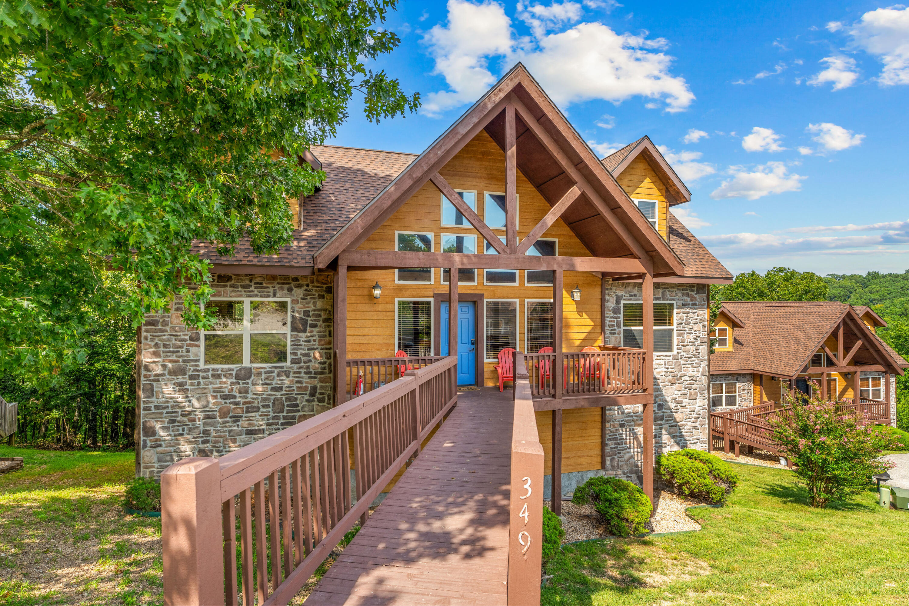 349 Willow Oak 1