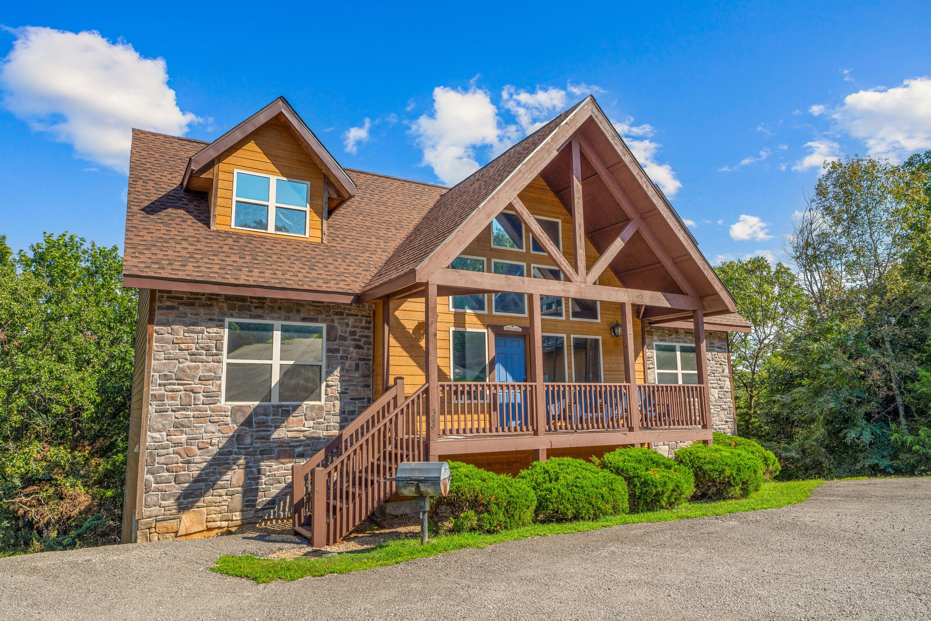 376 Willow Oak 1