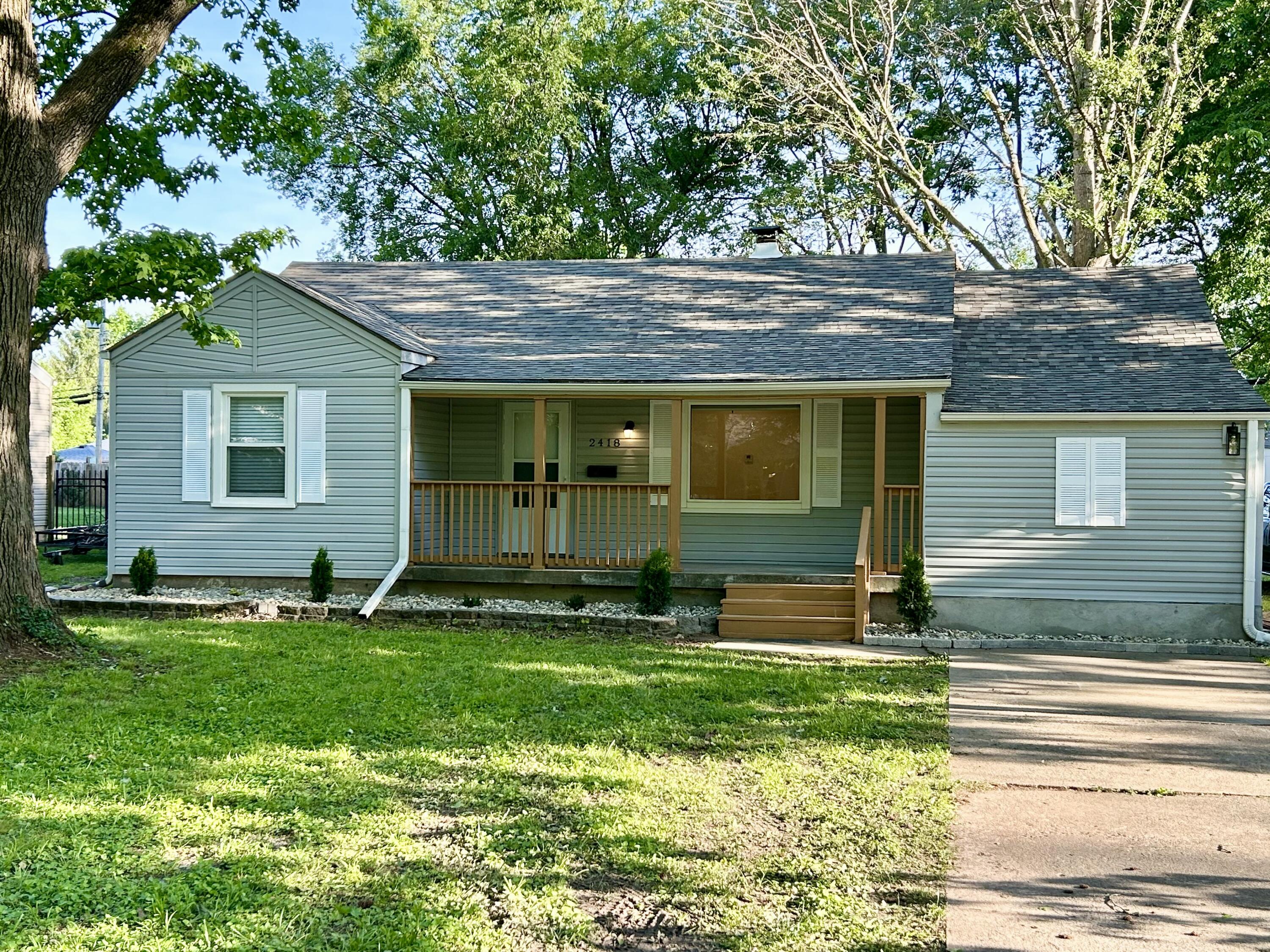 2418 E Kirkwood 1