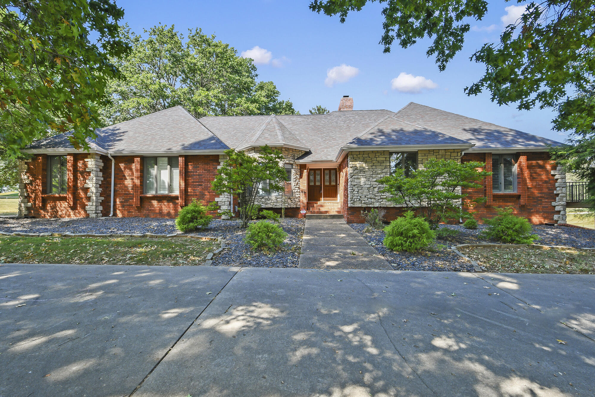 929 S Mumford 1