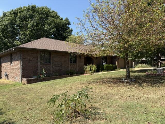 1503 Woodland