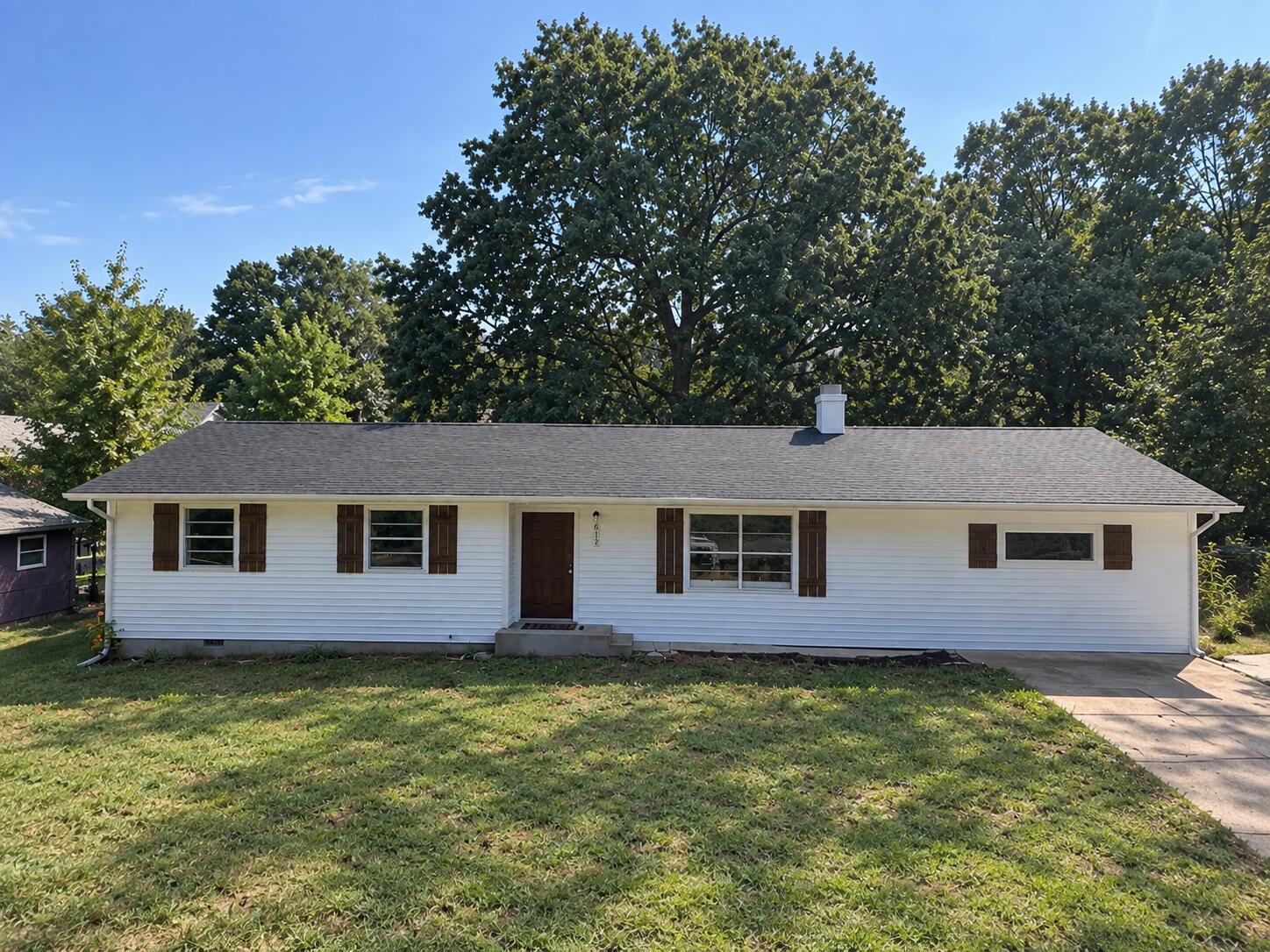 612 Stephens