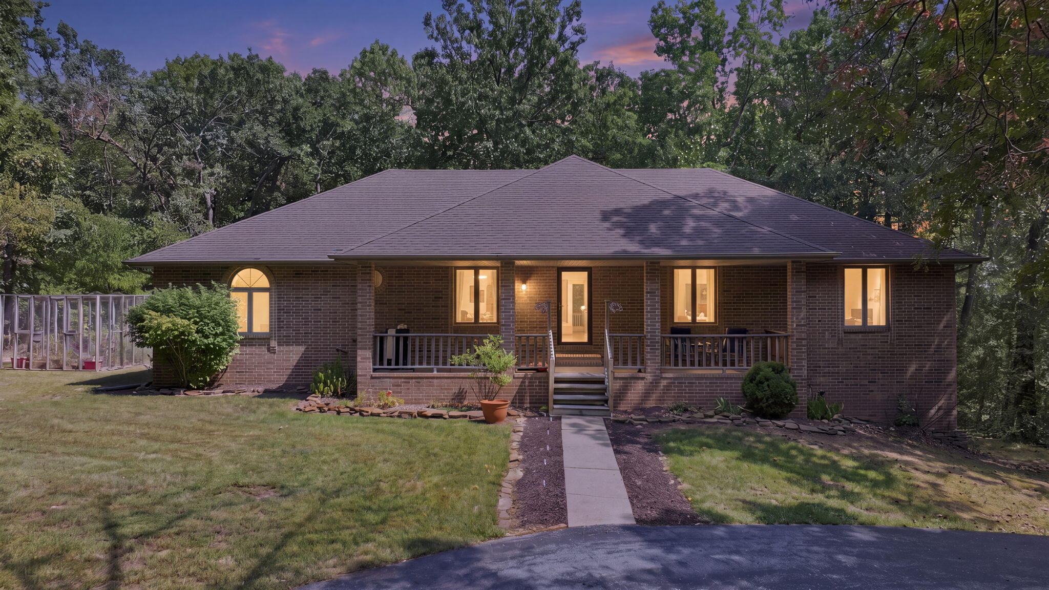 4464 N Farm Road 117 1