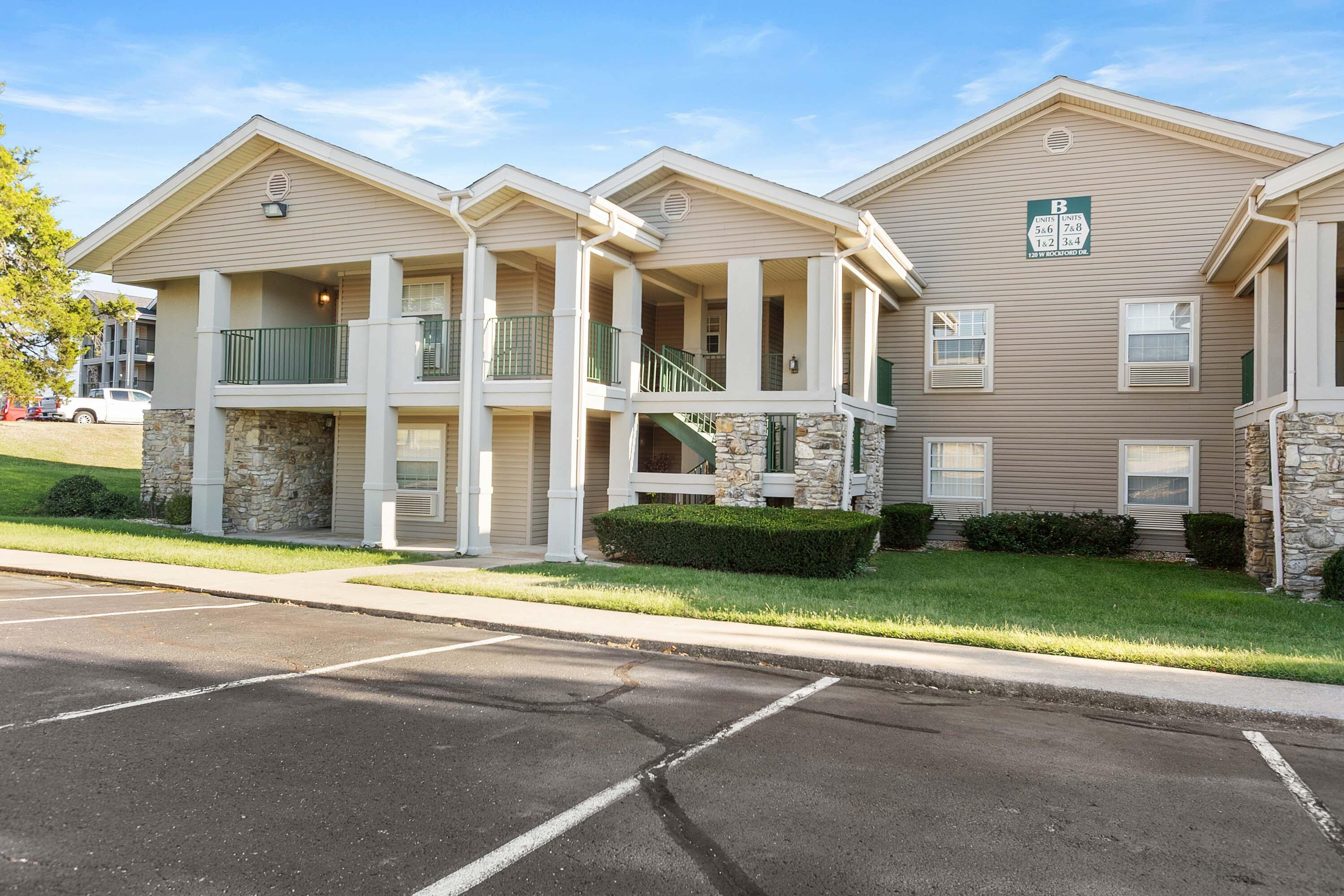 120 W Rockford #5 1