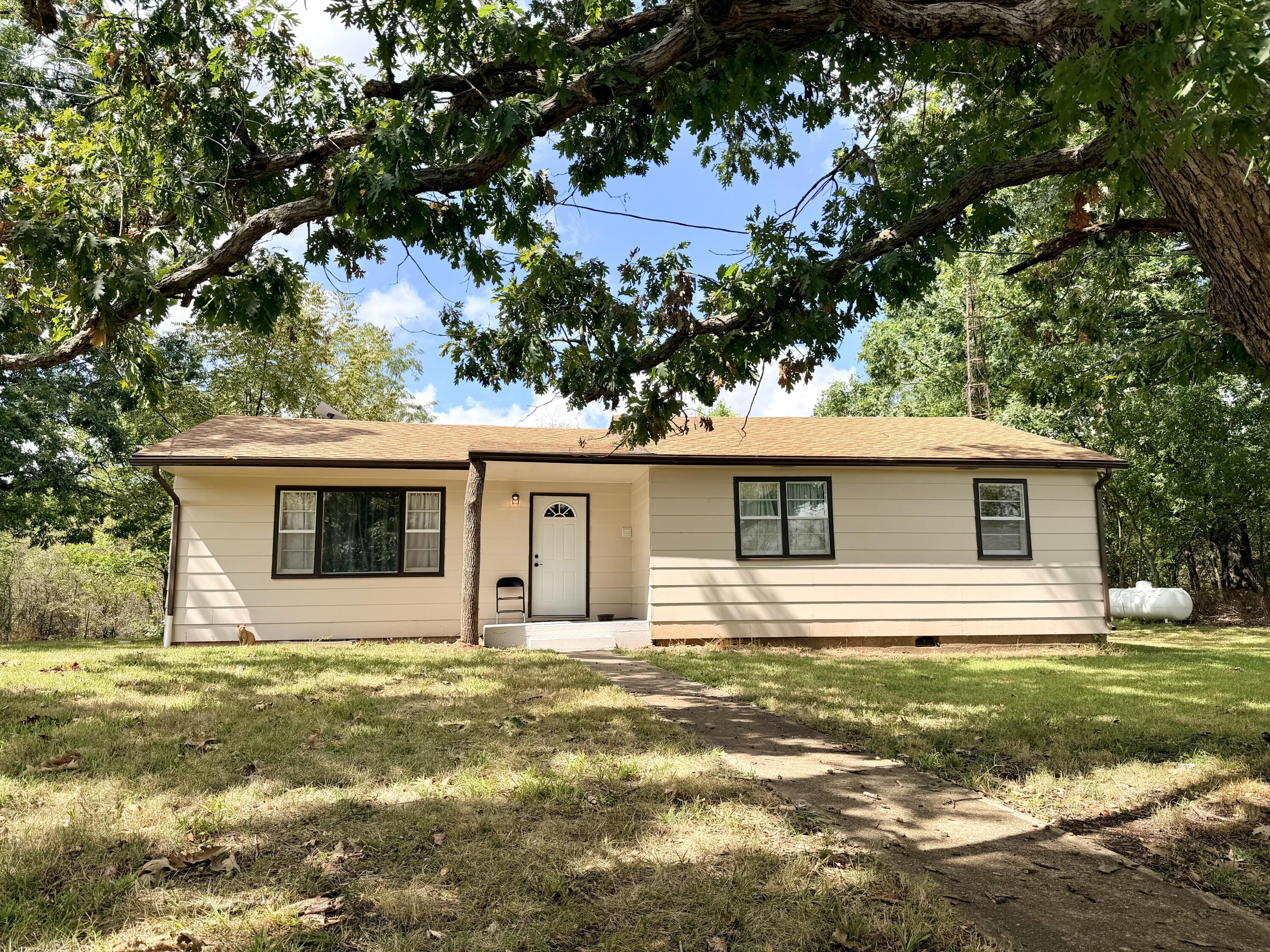 428 N Dade 171 1