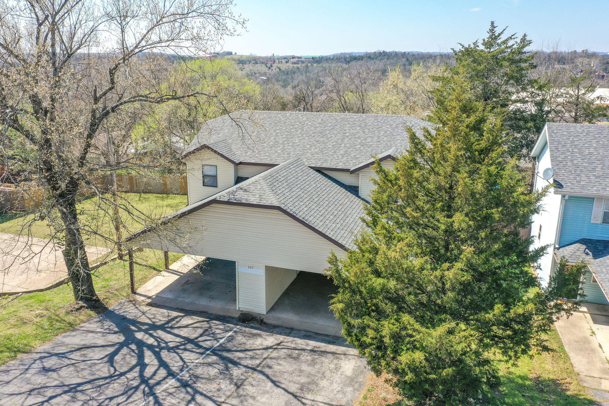 337 Hawthorne