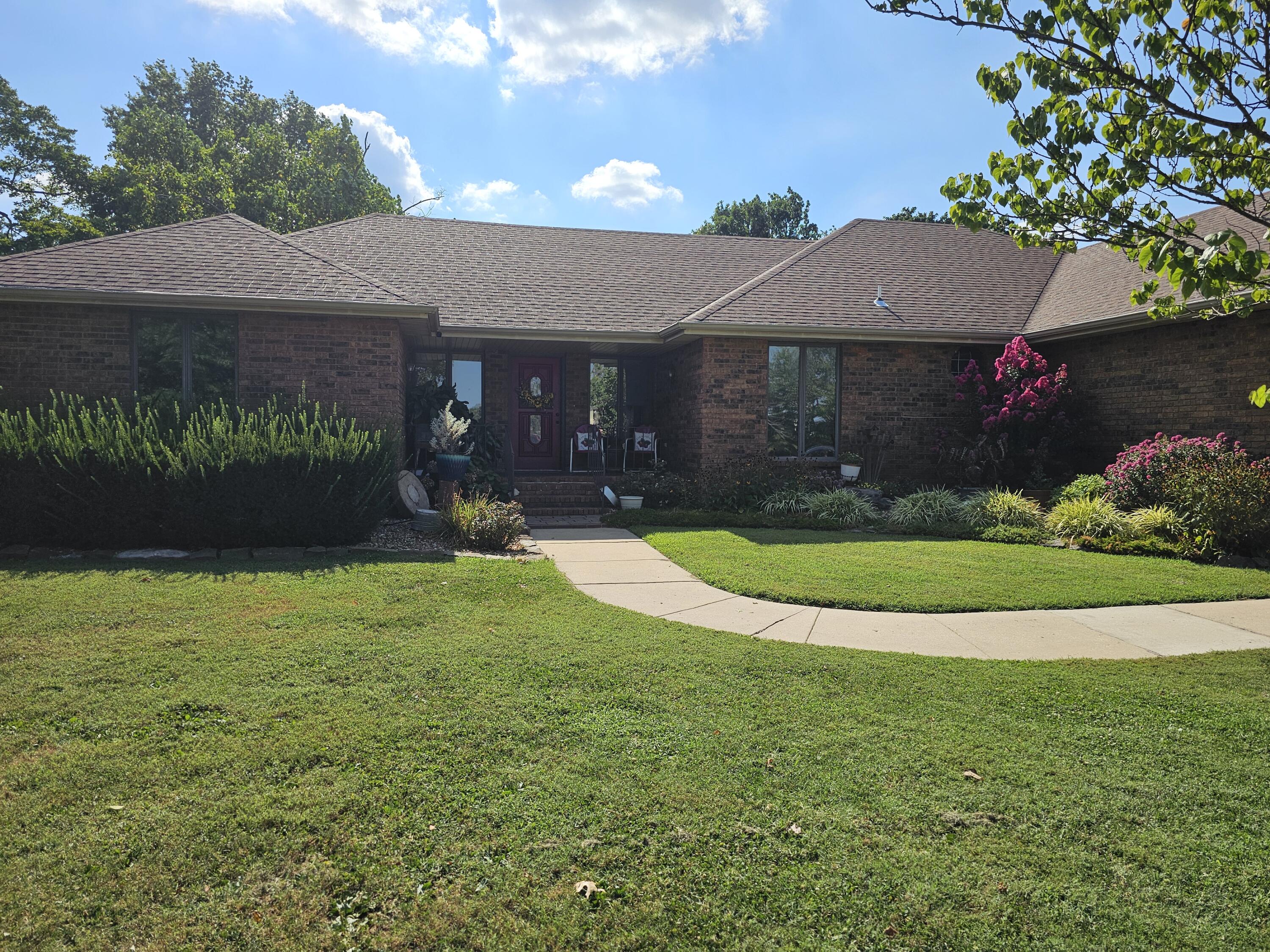 315 N Old Wilderness 1